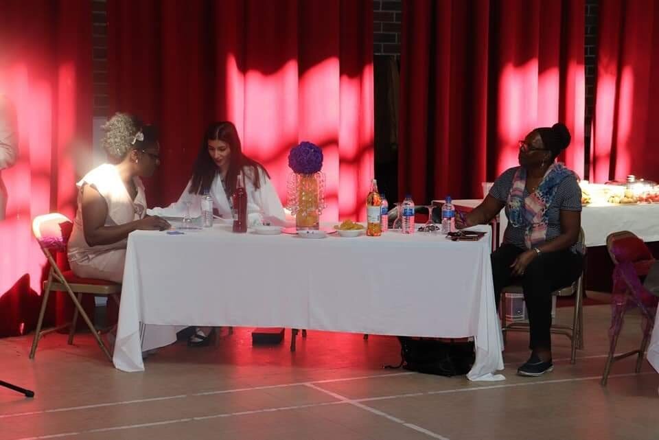 Councillor of Arboretum ward (Merlita Bryan) at the extreme right doing us the honours