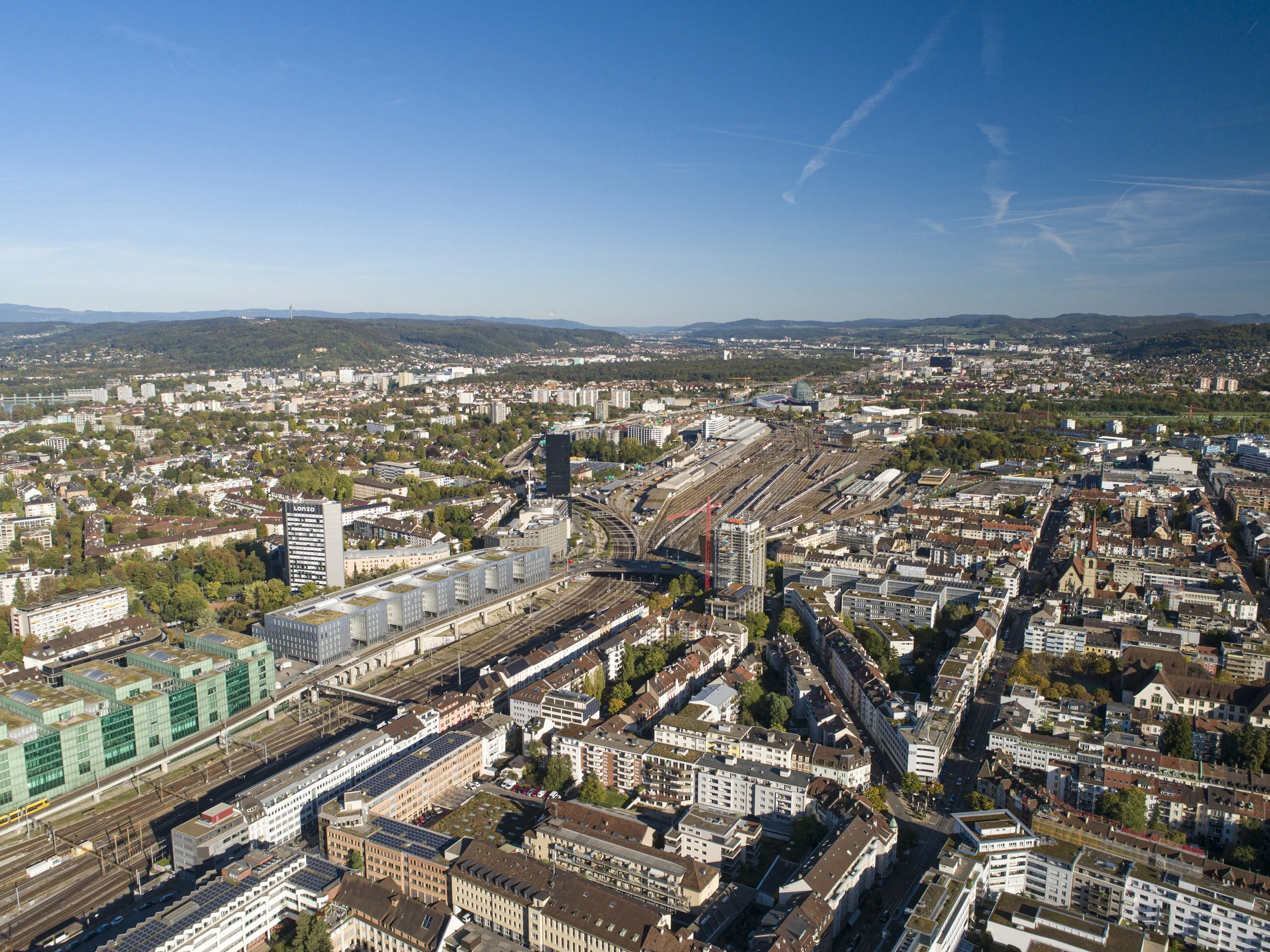 zweiwest-Droneshots-Basel-Aus-Einblicke-34.jpg