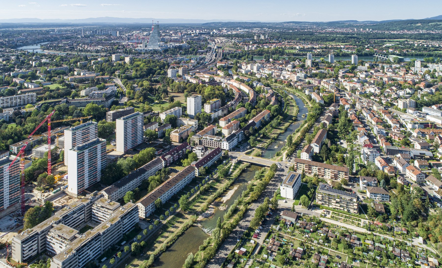 zweiwest Drohnenfotografie Ausblicke aus Basel und Einblicke in Basel