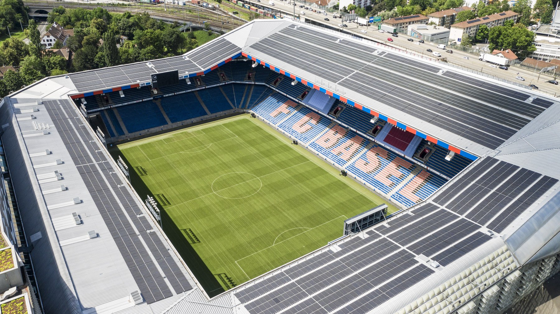 zweiwest Drohnenfotografie St. Jakob-Park Stadion Basel