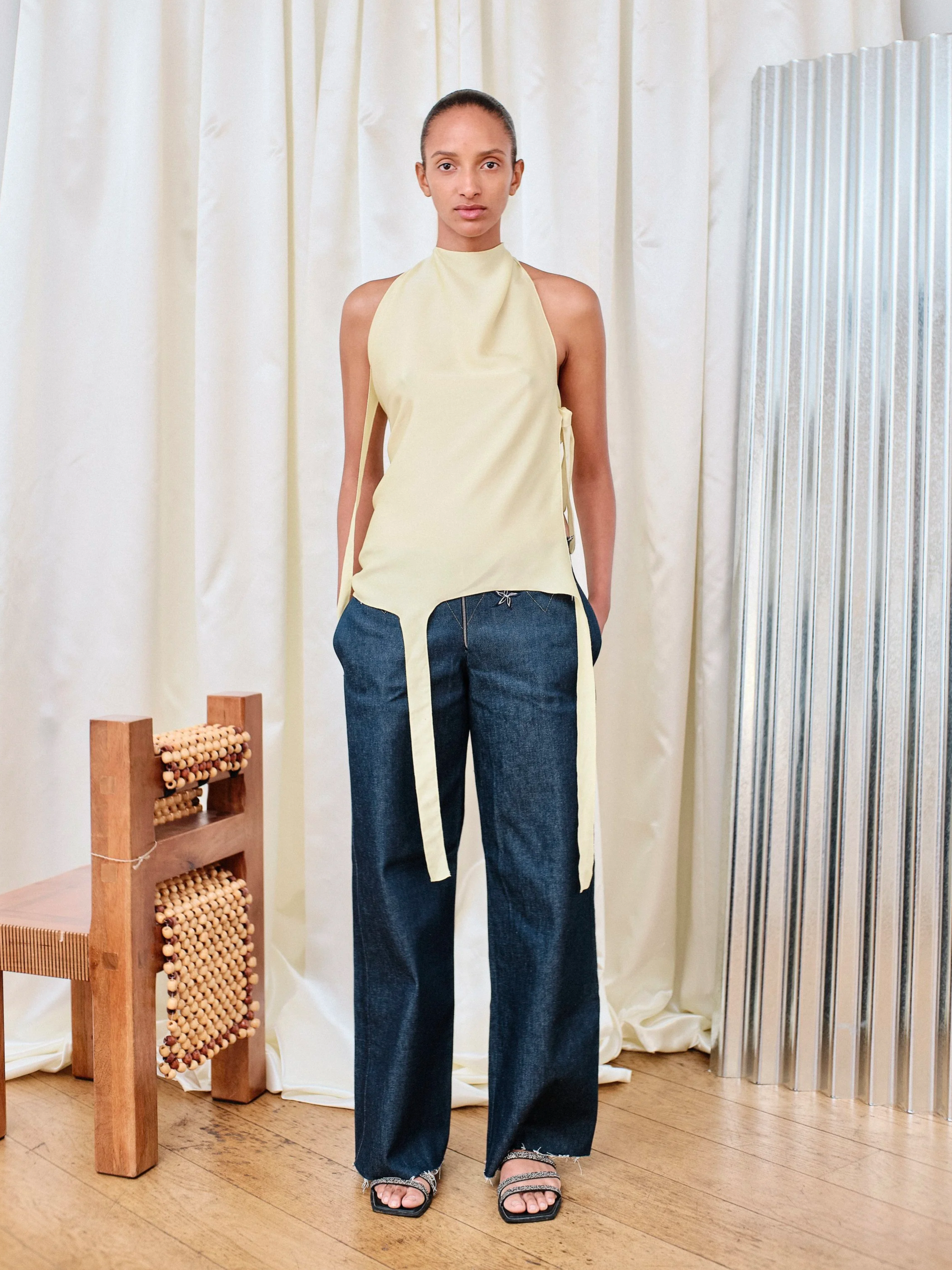 ATTACHE PIECE