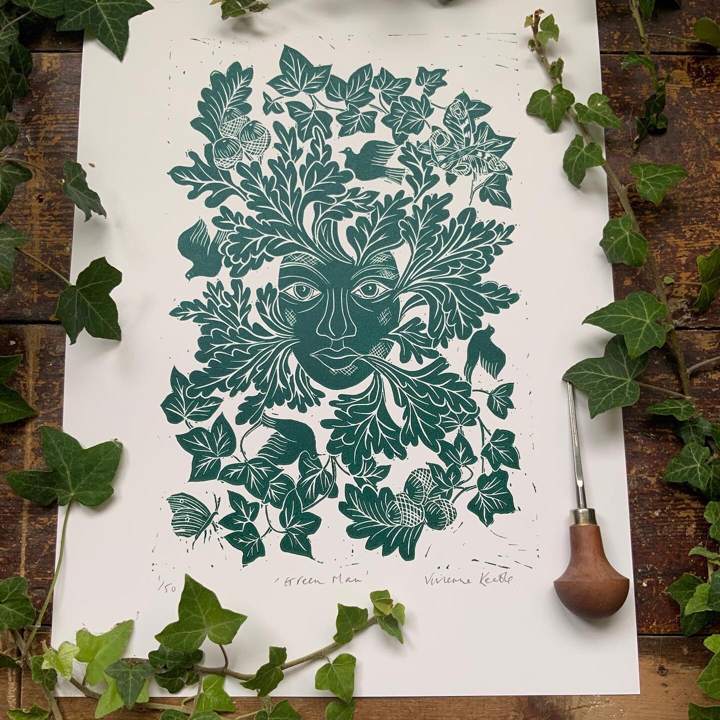 Here&rsquo;s my new print! 

It&rsquo;s a Green Man! Inspired by my meeting with a Druid and a week in Dorset. 

It&rsquo;s printed in a forest green on cartridge paper and it&rsquo;s A3 size. 

I&rsquo;ll be adding it my website later today! 🍃 🌱 ?