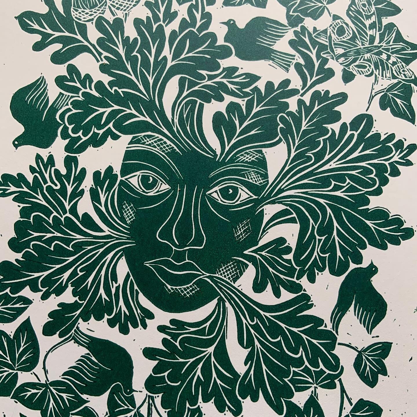 &lsquo;Green Man&rsquo; linocut. 

A little close up of my new print. He&rsquo;s printed on A3 paper and includes free UK delivery at the moment. 💚 

Head over to my website:

viviennekeable.com
.
.
.
#greenman #linocut #folklore #lino #printmaker #