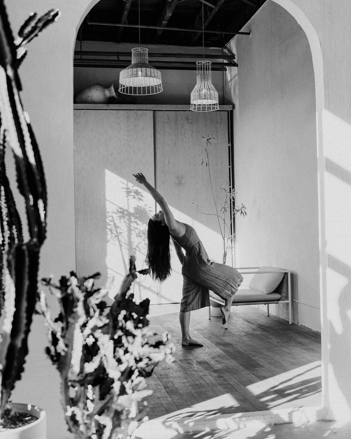 I finally had a day to sit down and finish up this gallery and I&rsquo;m soooooooo excited! They all turned out so good and I CANNOT wait to share them all! 
Wish I could shoot in the space everyday 🤍