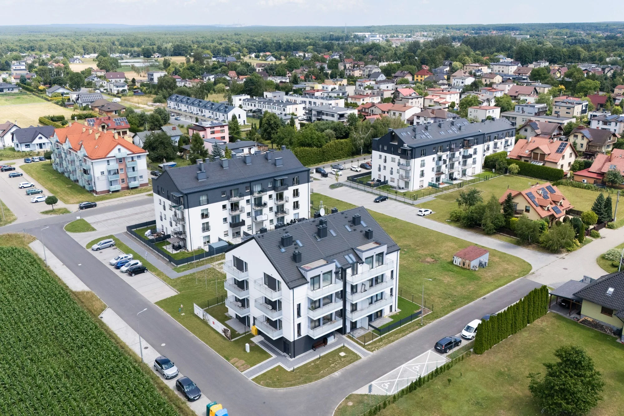 sesja nieruchomości, blok developerski z drona