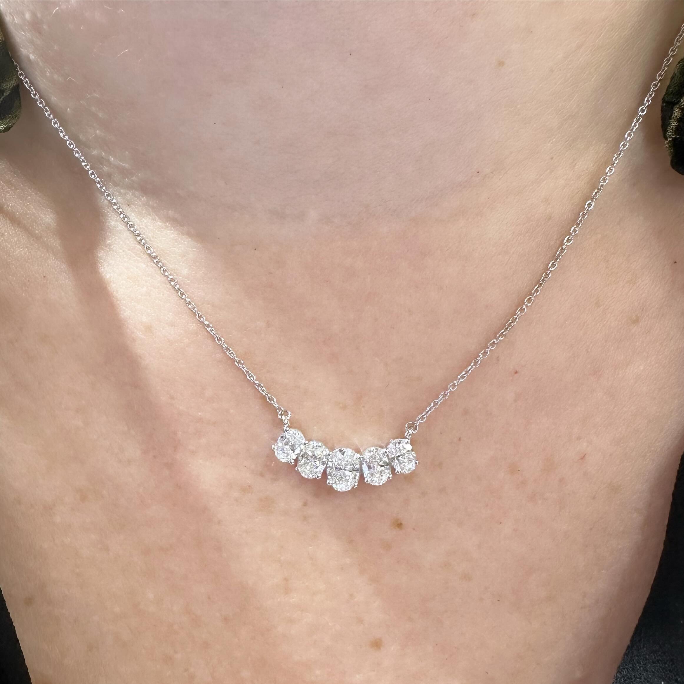 1 carat of stunning oval brilliant diamonds! 

#scfinejewelry #diamonds #fashion #ootd #instagram