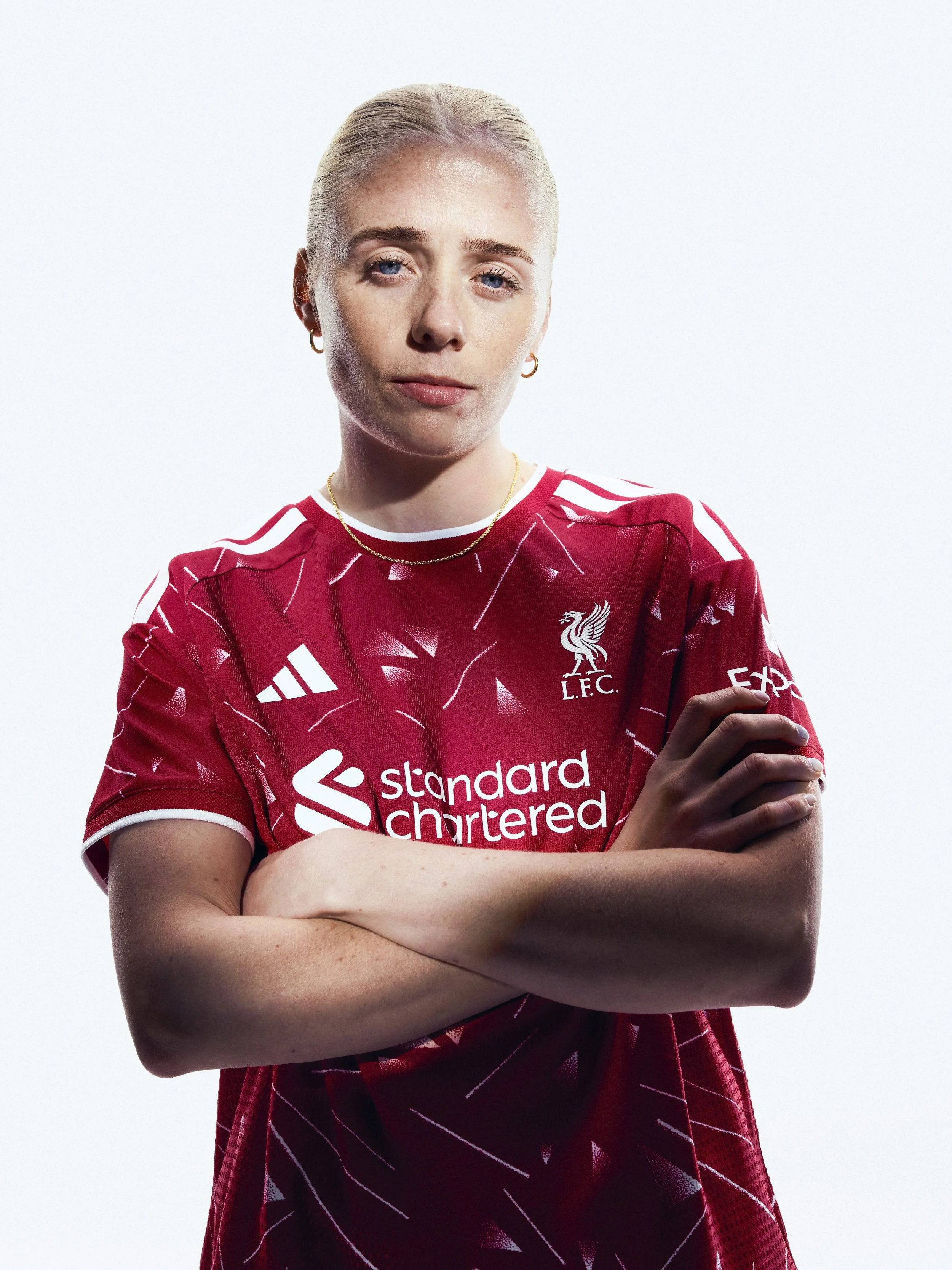 H24803_FW26_LIVERPOOL_HOME_PLAYER_KB8267_FISK_01_3X4_RGB.jpeg