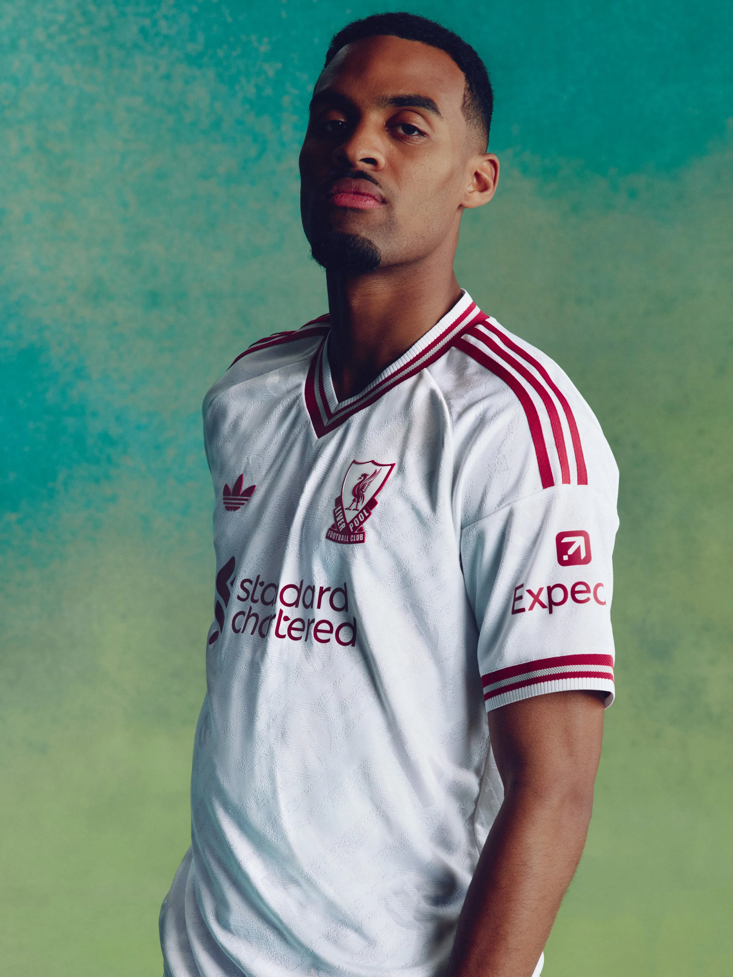 H24803_FW26_LIVERPOOL_AWAY_PLAYER_KA6859_GRAVENBERCH_03_3X4.jpeg