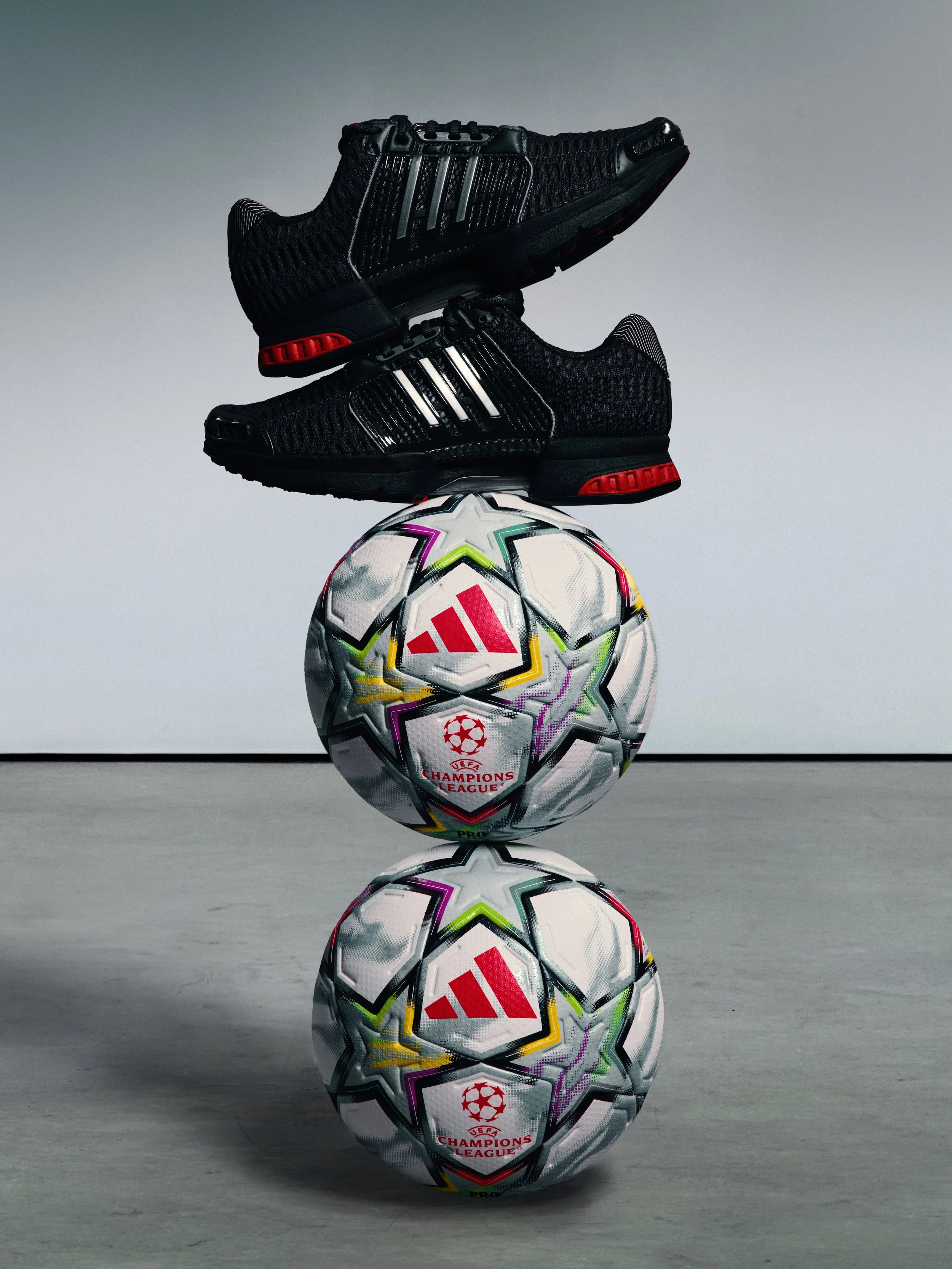 H24803_FW26_LIVERPOOL_THIRD_PRODUCT_KZ7627_01_3x4.jpg