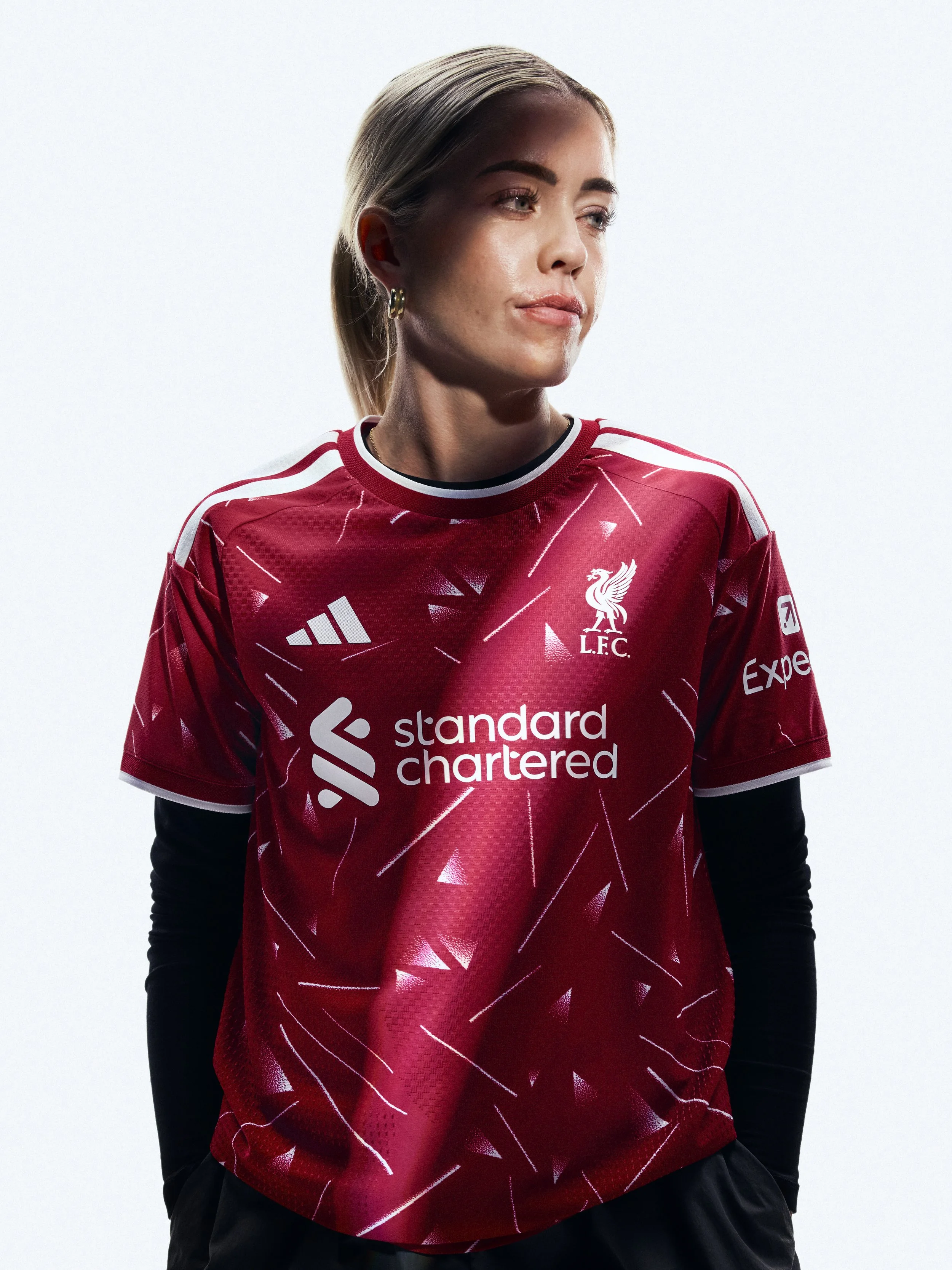 H24803_FW26_LIVERPOOL_HOME_PLAYER_KB8267_OSULLIVAN_01_RGB.jpg