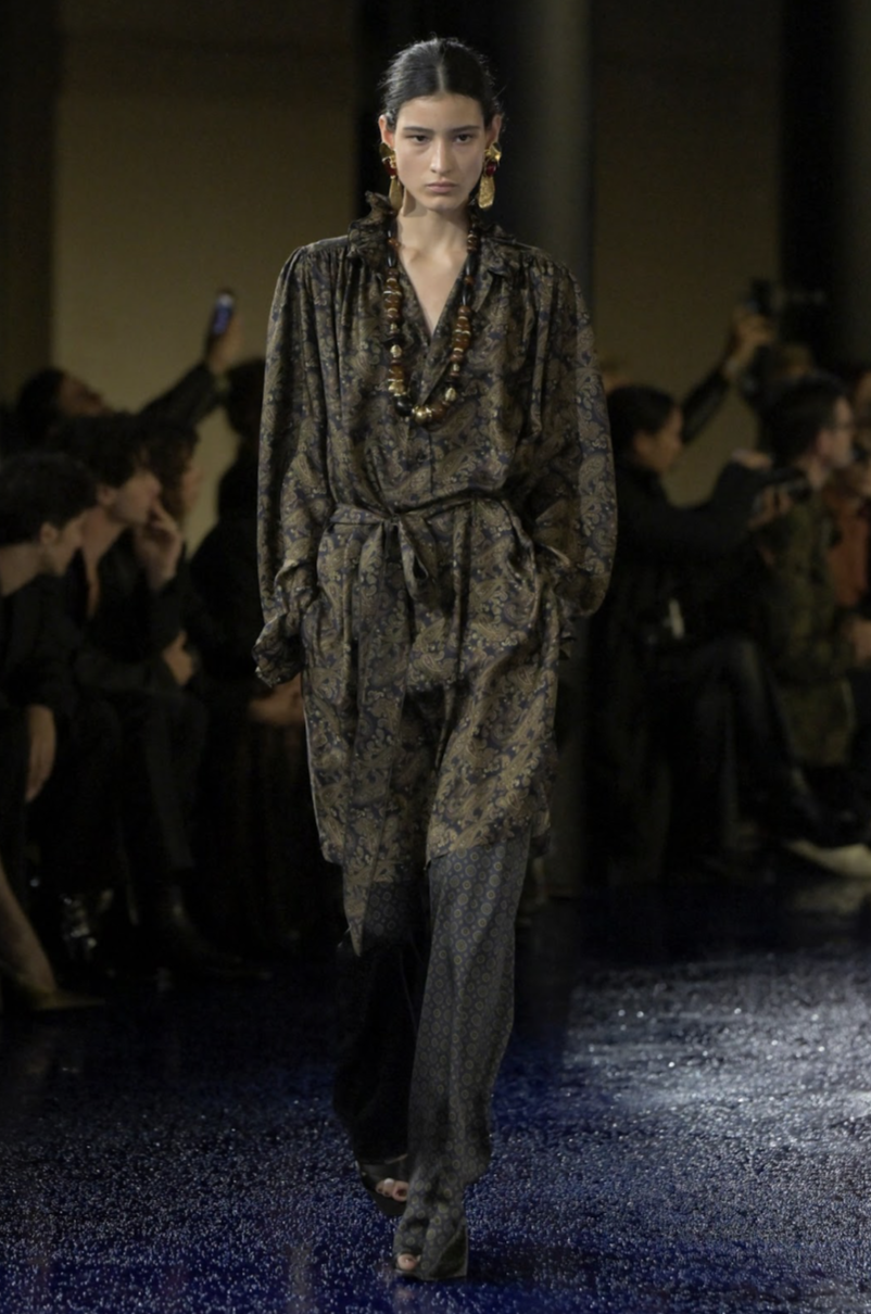 Saint Laurent Spring 25, Look 18