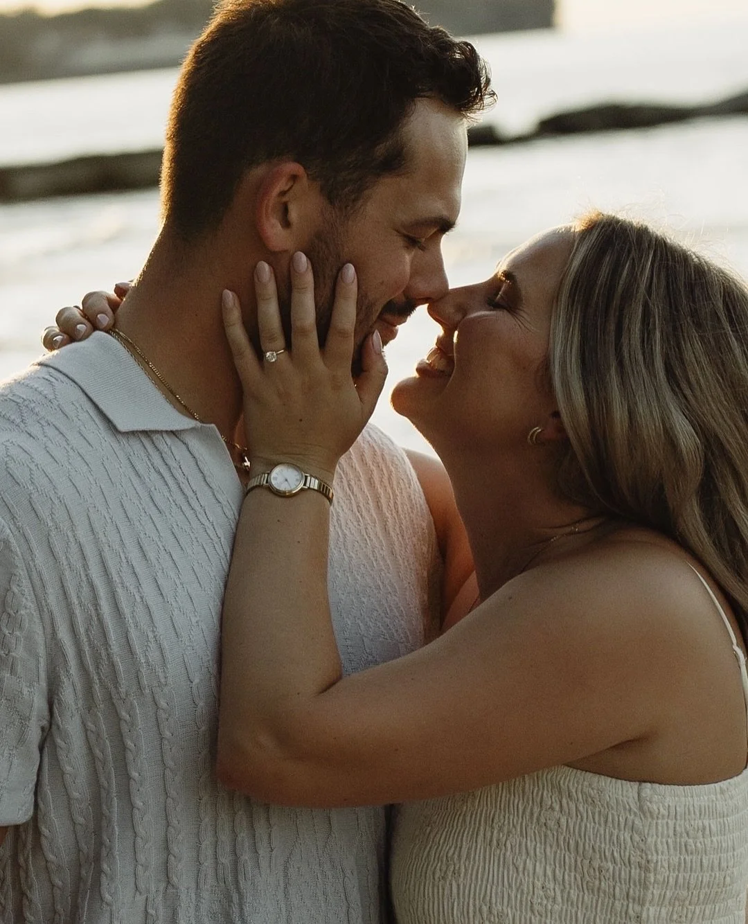 When your engagement session feels like a happy TSITP episode 🫶🏻