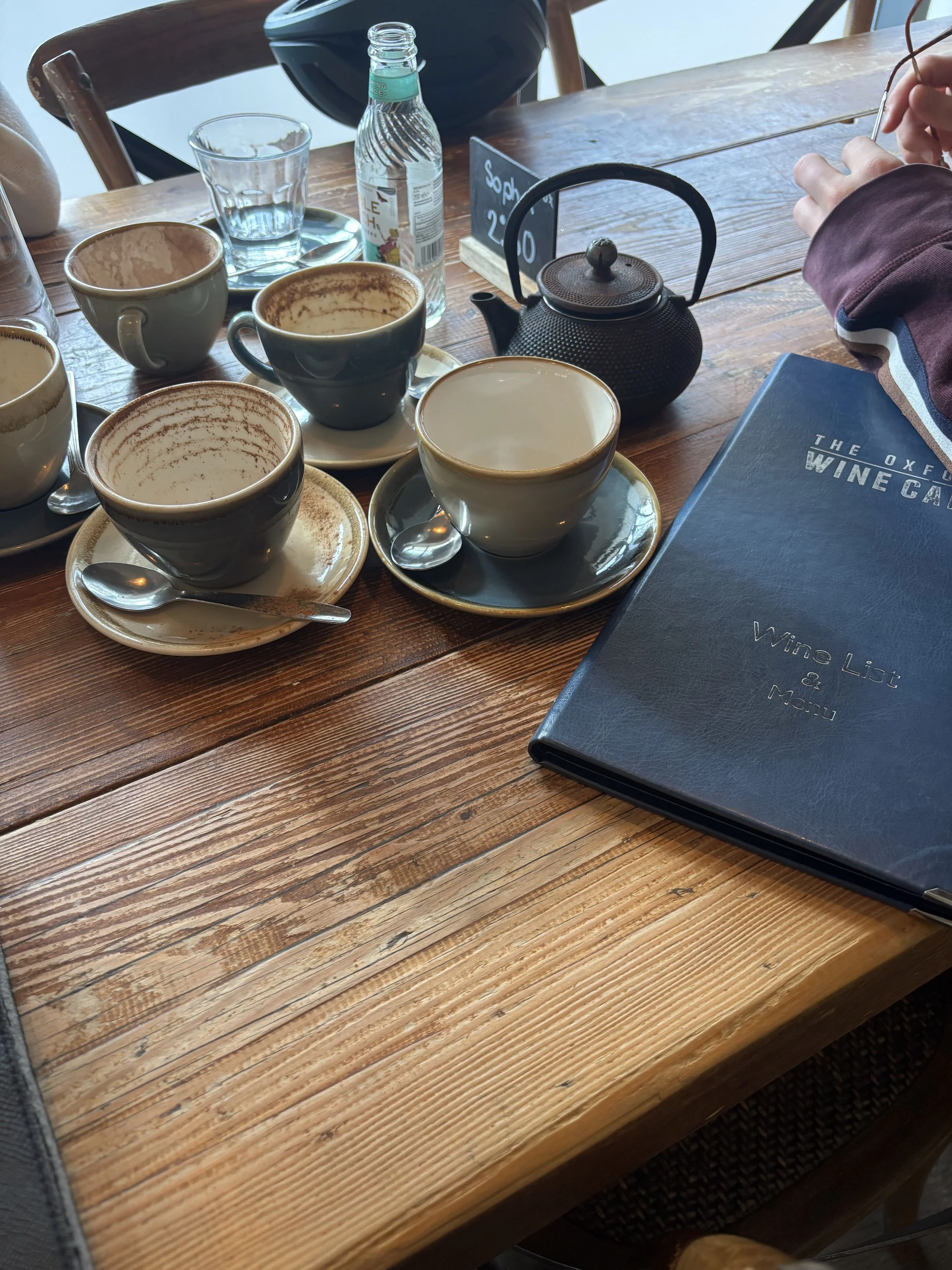 Clarendon_Wine_Cafe_Coworking_Photo2.jpg