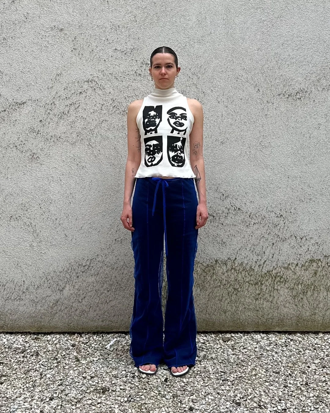 1.Ambra Fiorenza-Stefan Burgelman Top Shrunken Heads White.jpeg