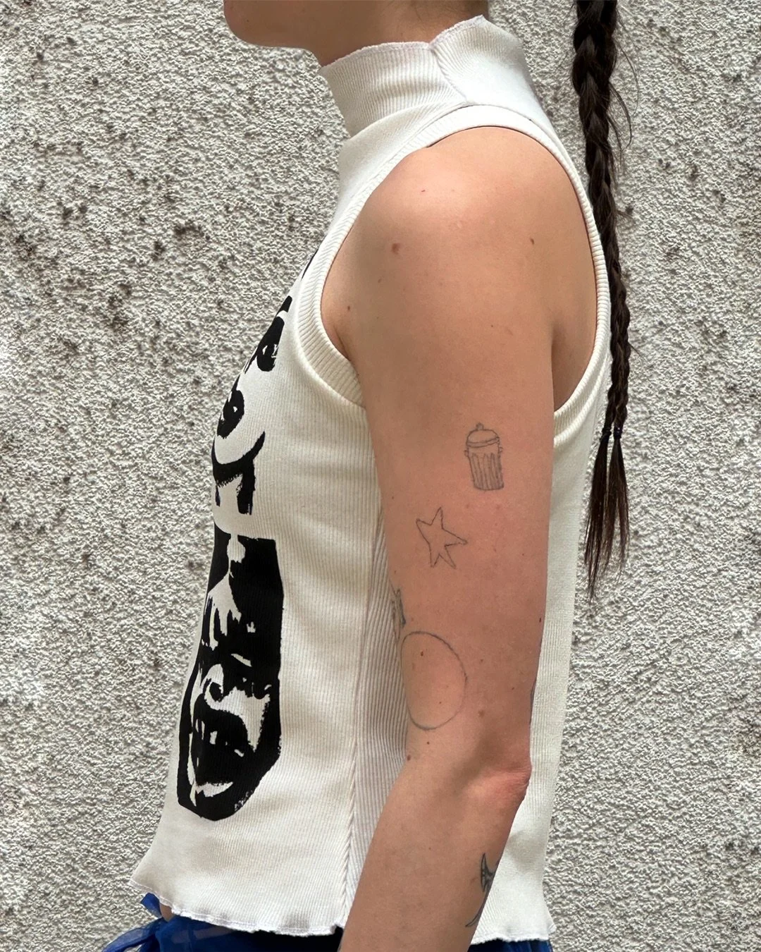 7.Ambra Fiorenza-Stefan Burgelman Top Shrunken Heads White.jpeg