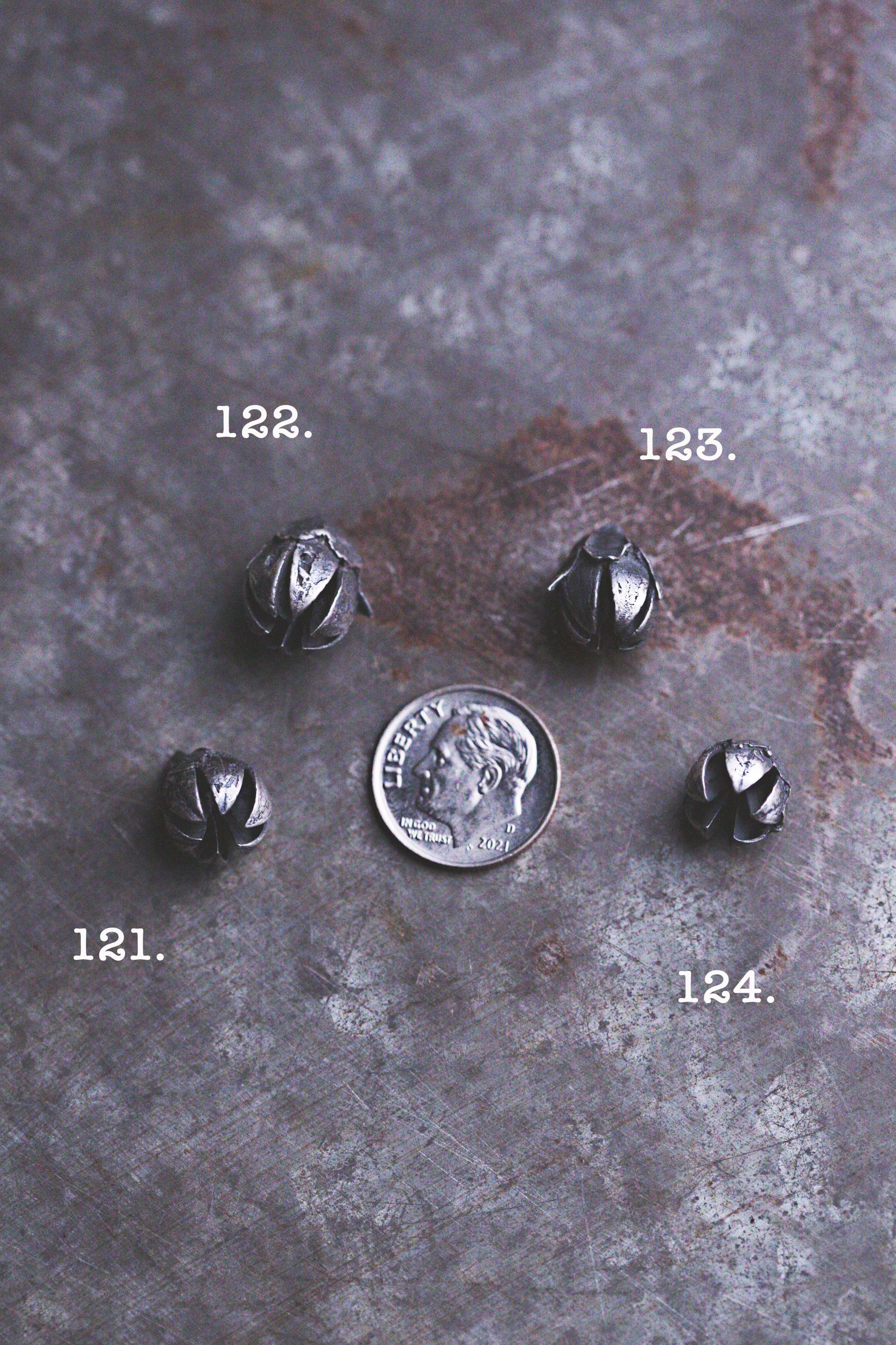 121-124.jpg