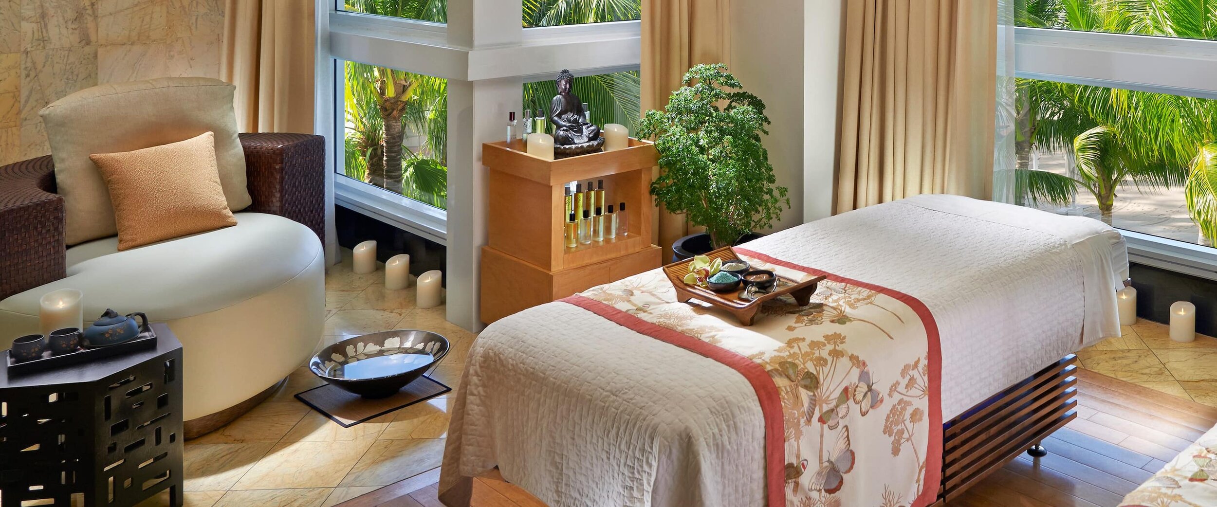 miami-2014-luxury-spa-couples-suite.jpeg