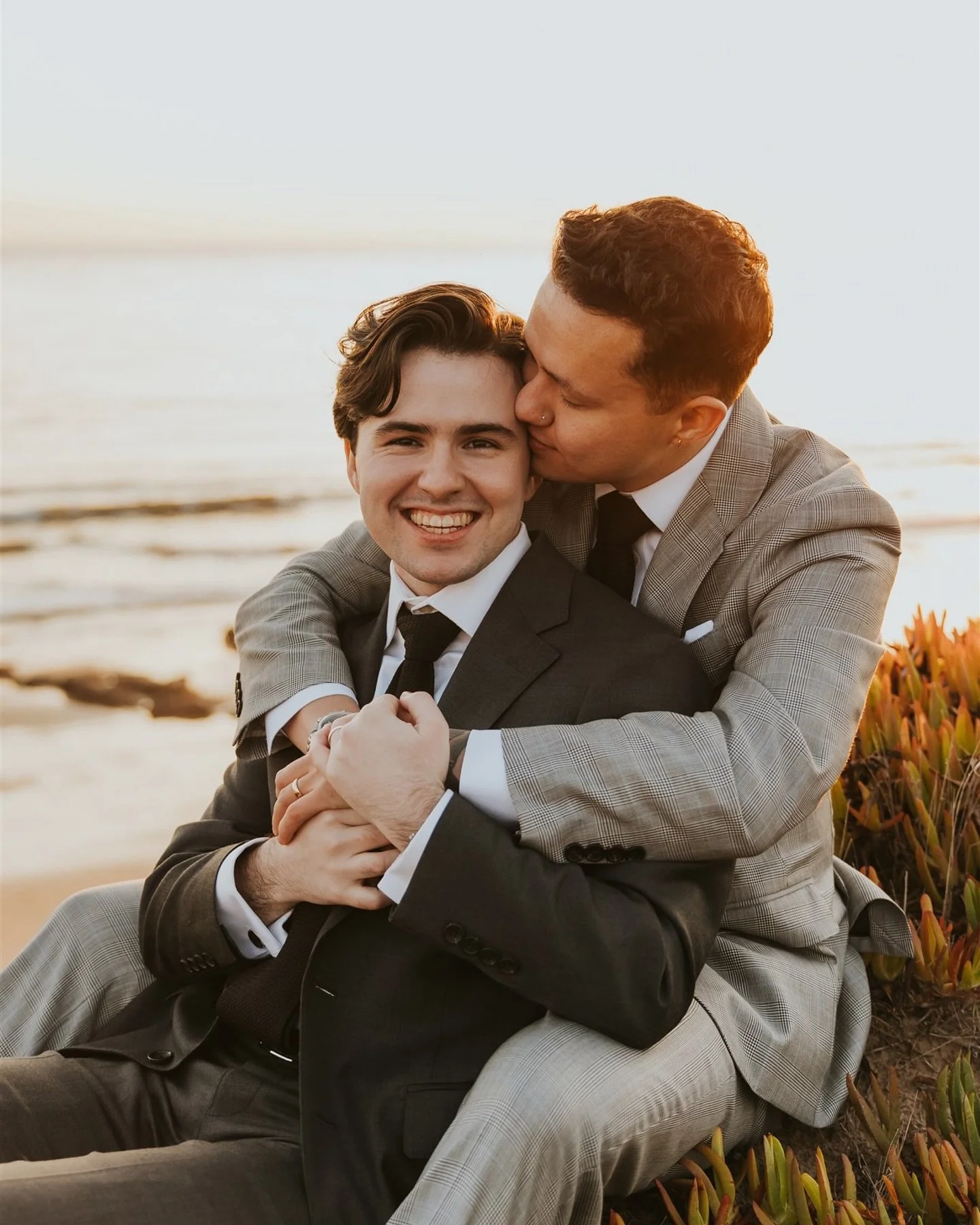 Manifesting more intimate elopements in my future ✨

J+J hold such a special place in my heart (and I firmly believe their love story is proof of the invisible string.) They love each other so openly and unconditionally, and everything about their in