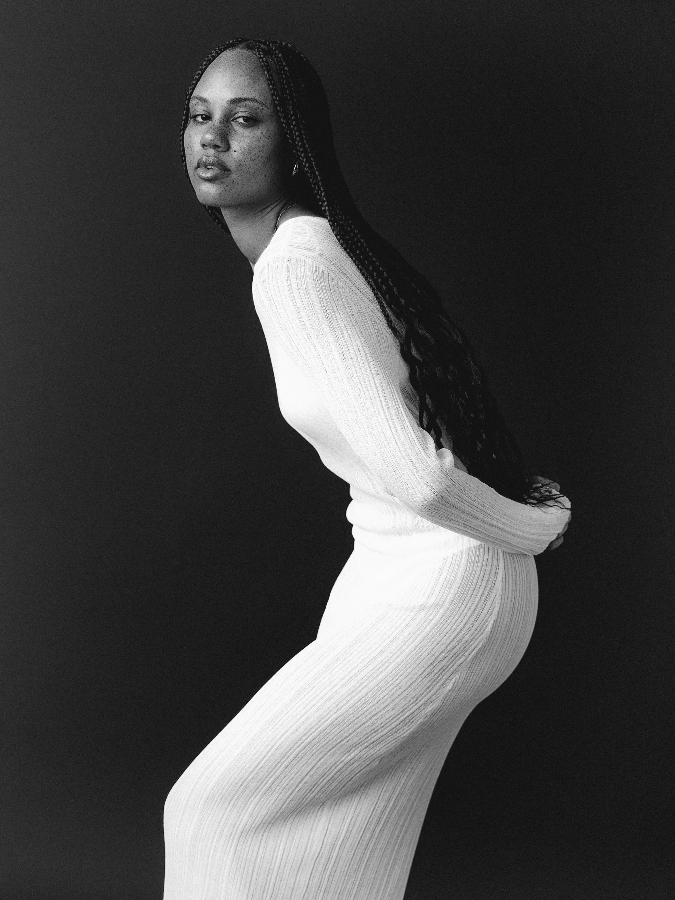 Nicole-CarolPersons-2bw.jpg