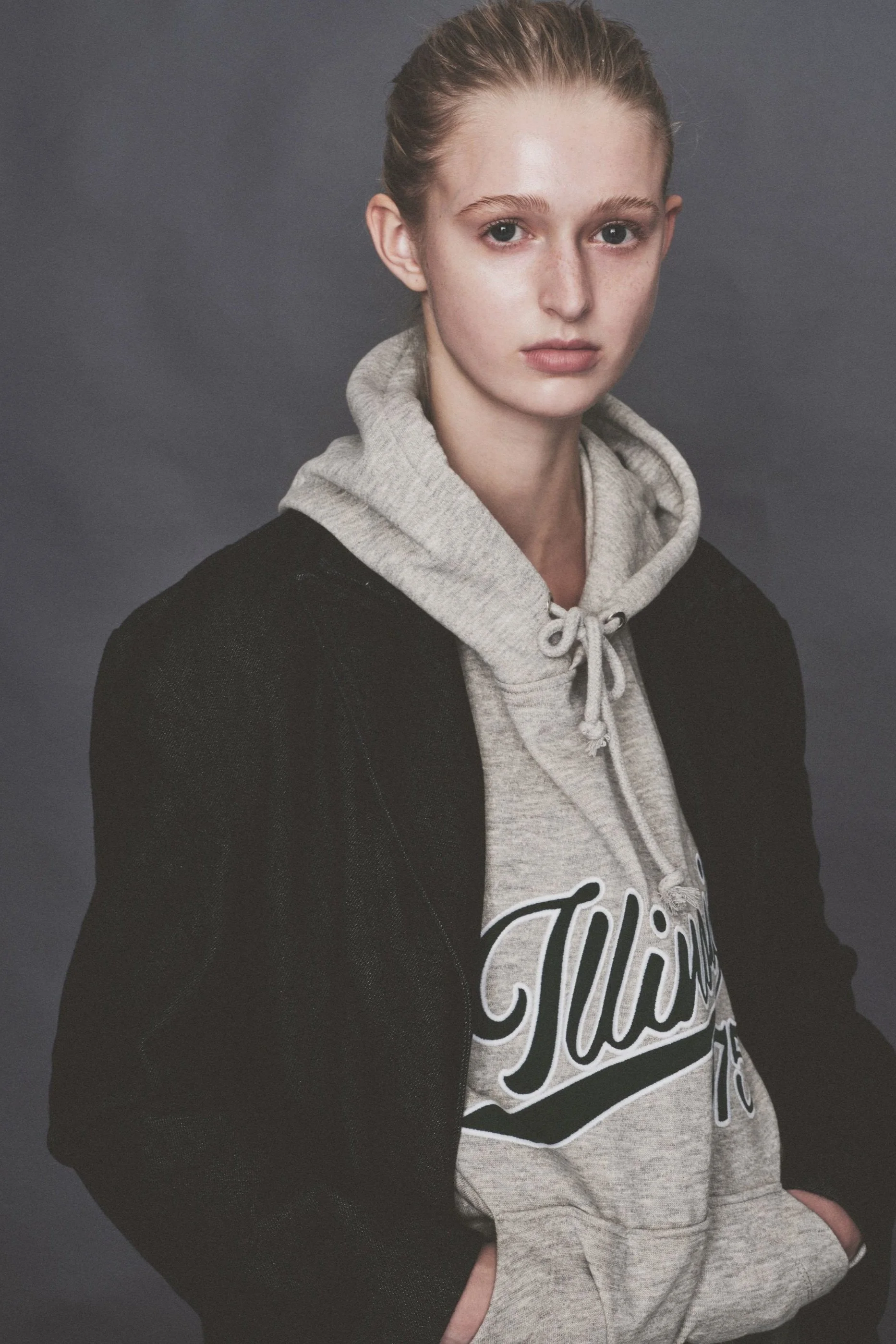 35-miranda-k-livio-mancinelli-manifesto-models.jpg