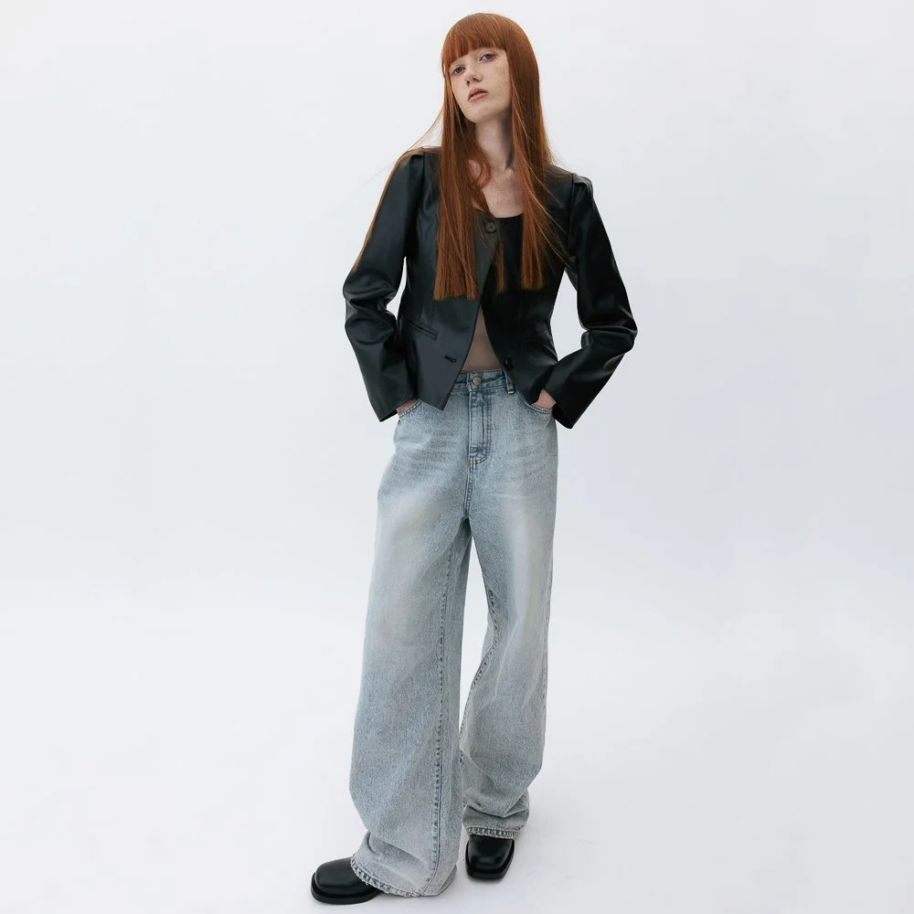CO-WIDE-WASHING-DENIM-PANTS_LIGHT-BLUE_1_1000.jpg