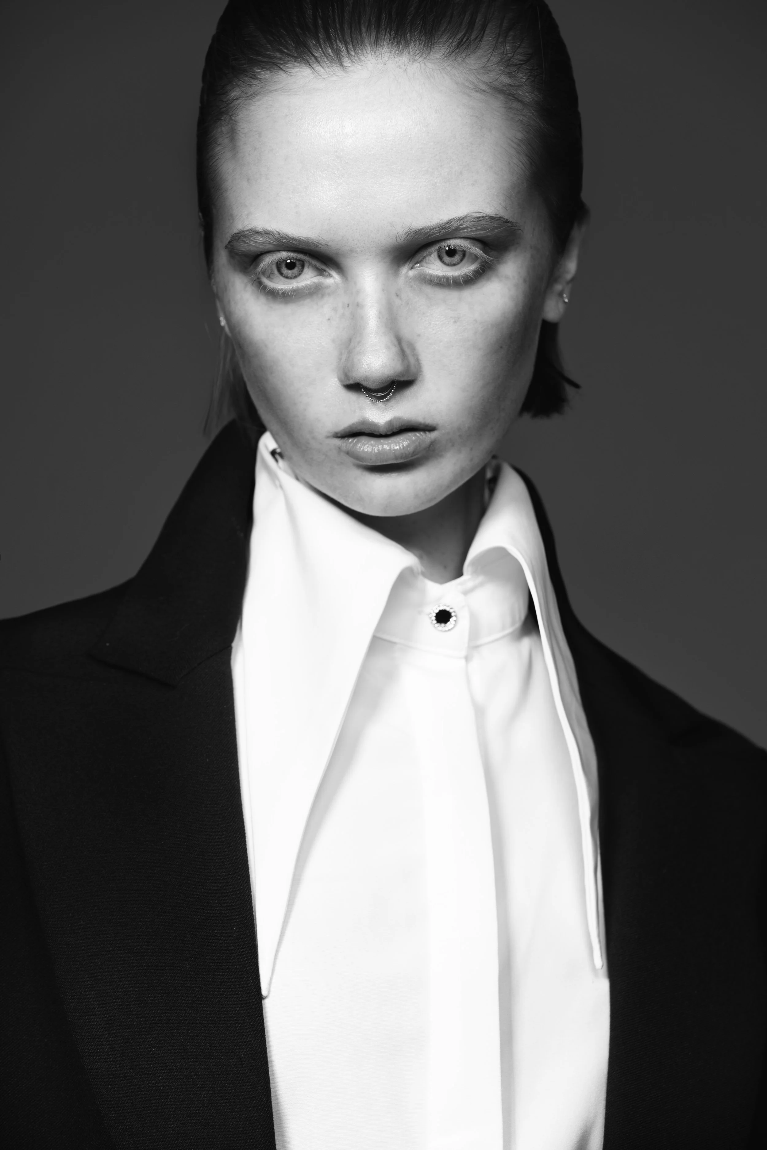 AM2A2959 copy-bw.jpg