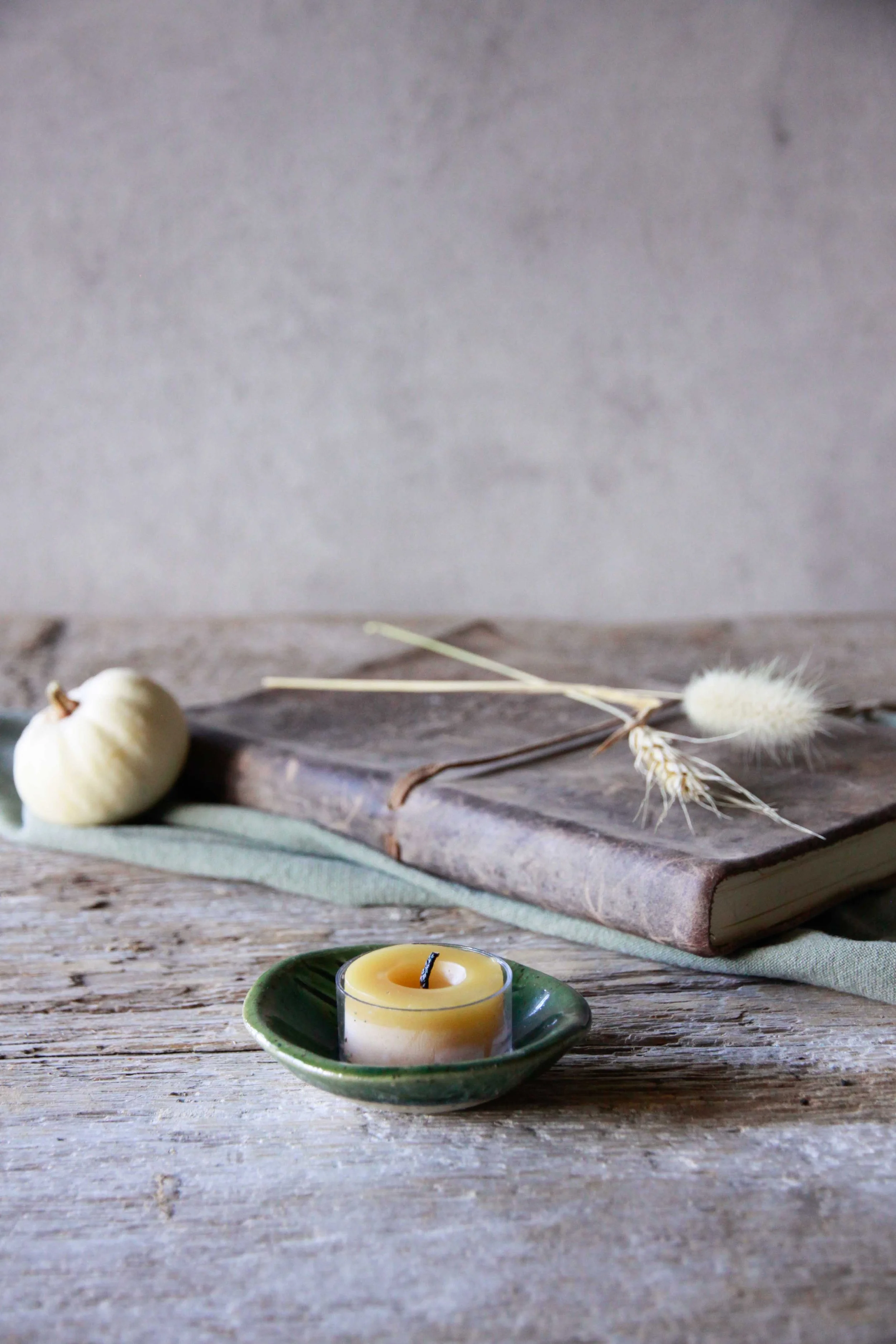 glass ball dish | tiny | cedar