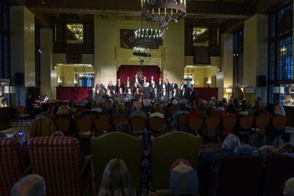 Bracebridge Dinner at Ahwahnee Hotel in Yosemilte