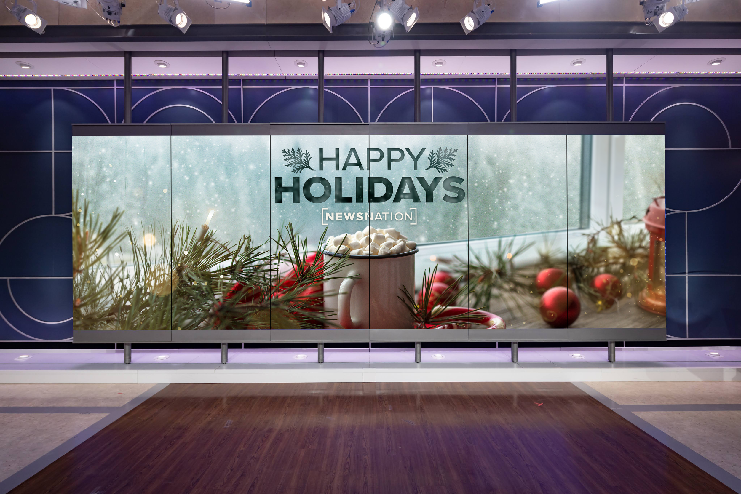 NN_STUDIO 6PAC full Mockups_HAPPY HOLIDAYS_OPTA.png