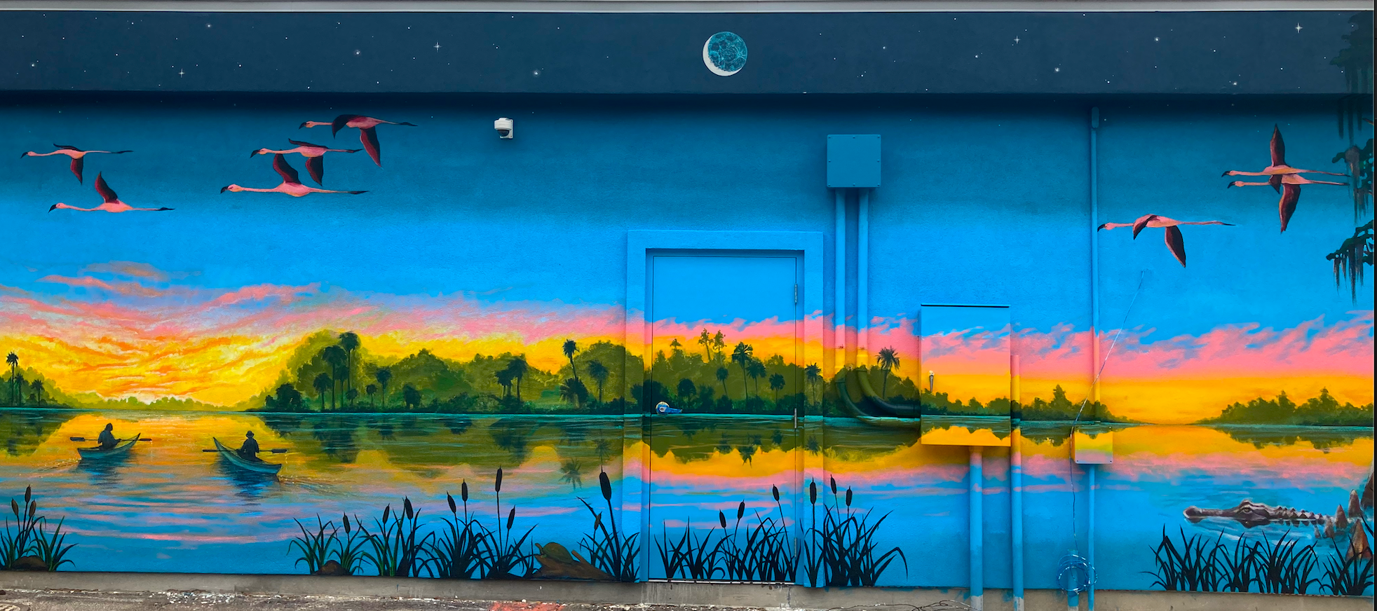 "Big Dan" / Pink Flamingo Diner / Visionary FAM 
Urban Art Gainesville, Fl
Street Art Gainesville, Fl
Mural Art Gainesville, Fl
Mural Artist Gainesville, Fl
Hand Painted Signs Gainesville, Fl
Fine Art Gainesville, Fl
Hand Painted, Signs Mural, Street