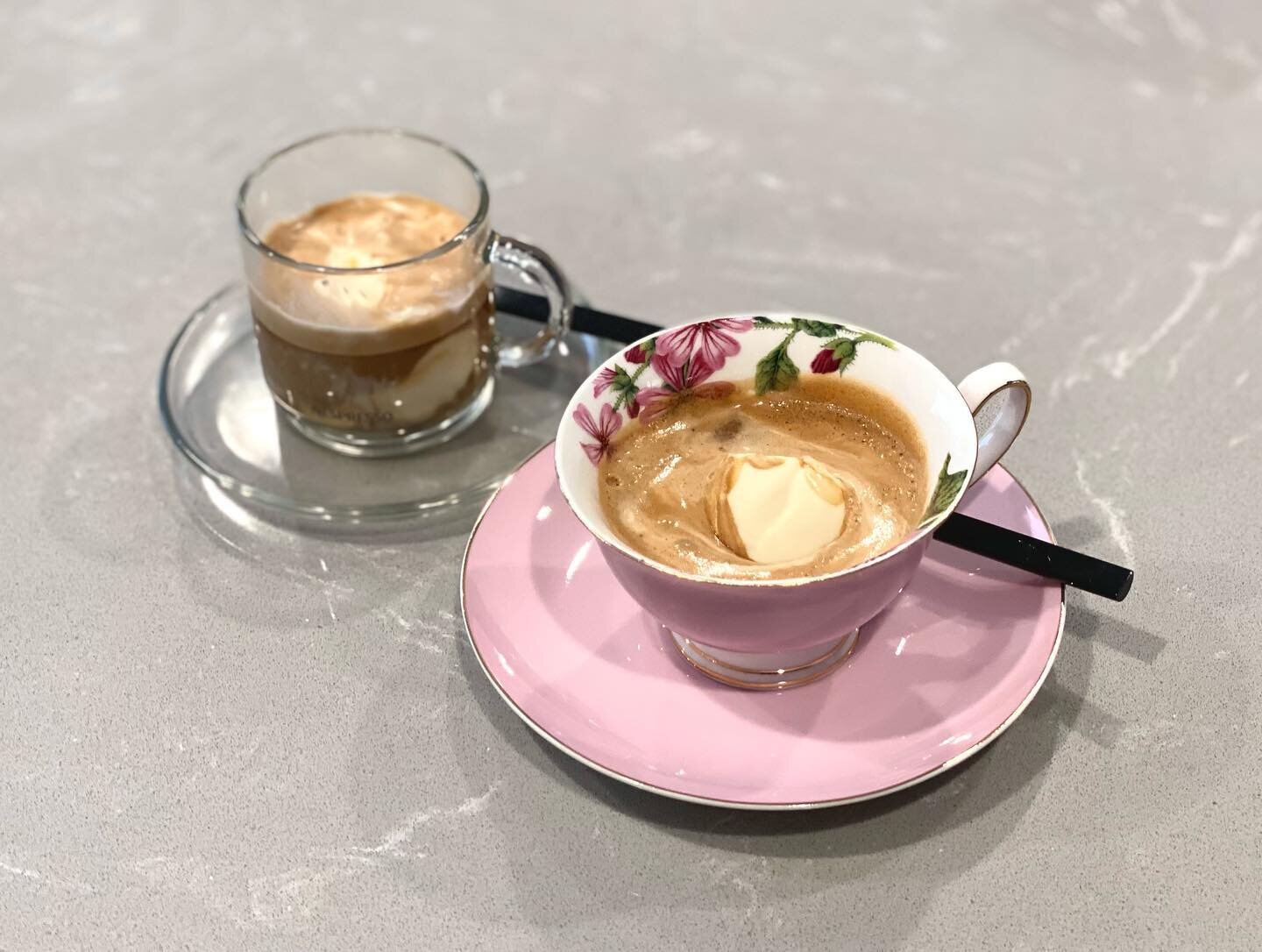 affogato-bout how nice afternoon naps are...as a result of drinking caffeine at night and completely ruining your sleep schedule 🤦🏻&zwj;♀️

UXDate: I GRADUATED!! 🎉👩🏻&zwj;🎓 YAY am currently working on refining my portfolio, finalizing branding m