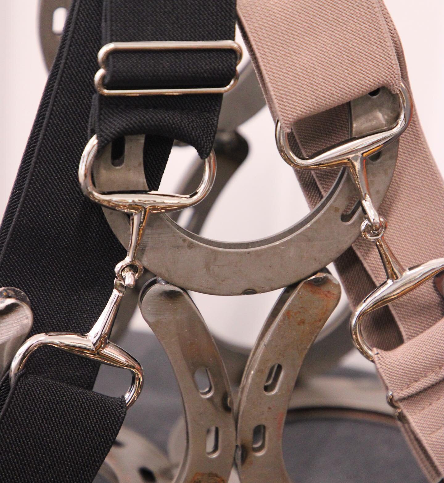 The SNAFFLE BIT BELT to accessorize any Equestrian Look! @the.modern.horse or stop by our pop up shop @worldequestriancenter Ocala in Indoor 2! 

#equestrianbelt #equestrianlifestyle #equestrianstyle #equestriansubscriptionbox #themodernhorse #popups