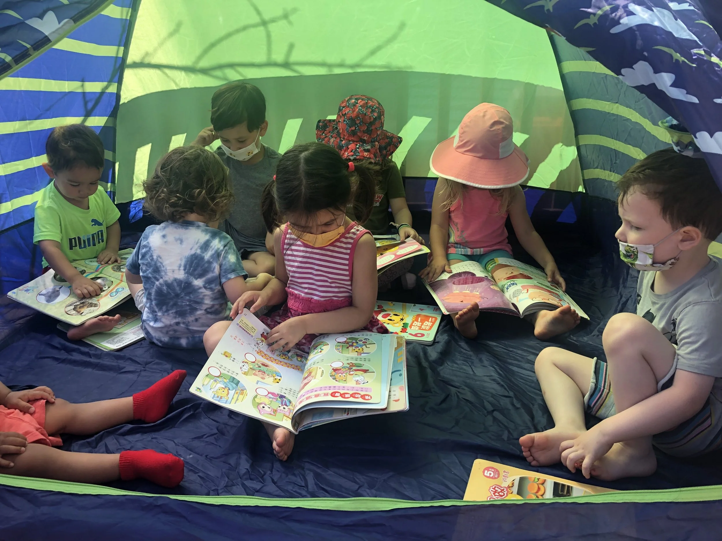 Outdoor_Reading.jpg