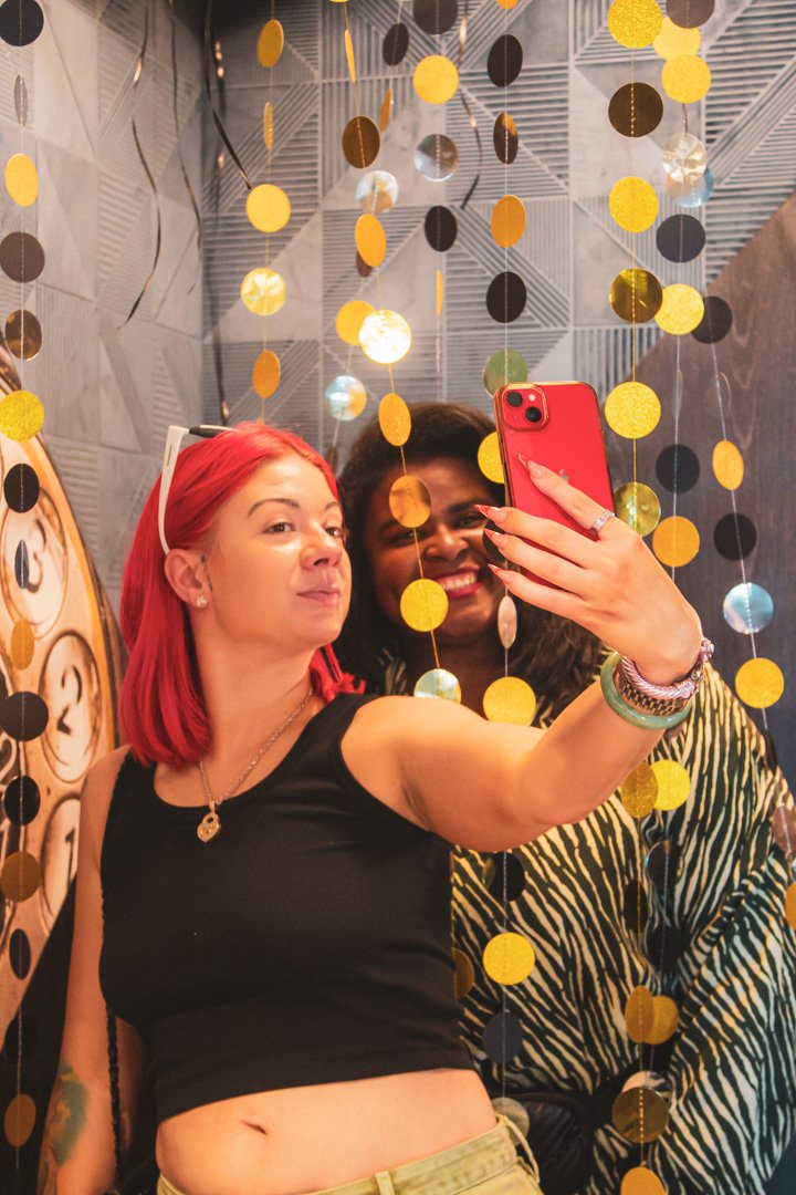 Blends and Bonds-44.jpg