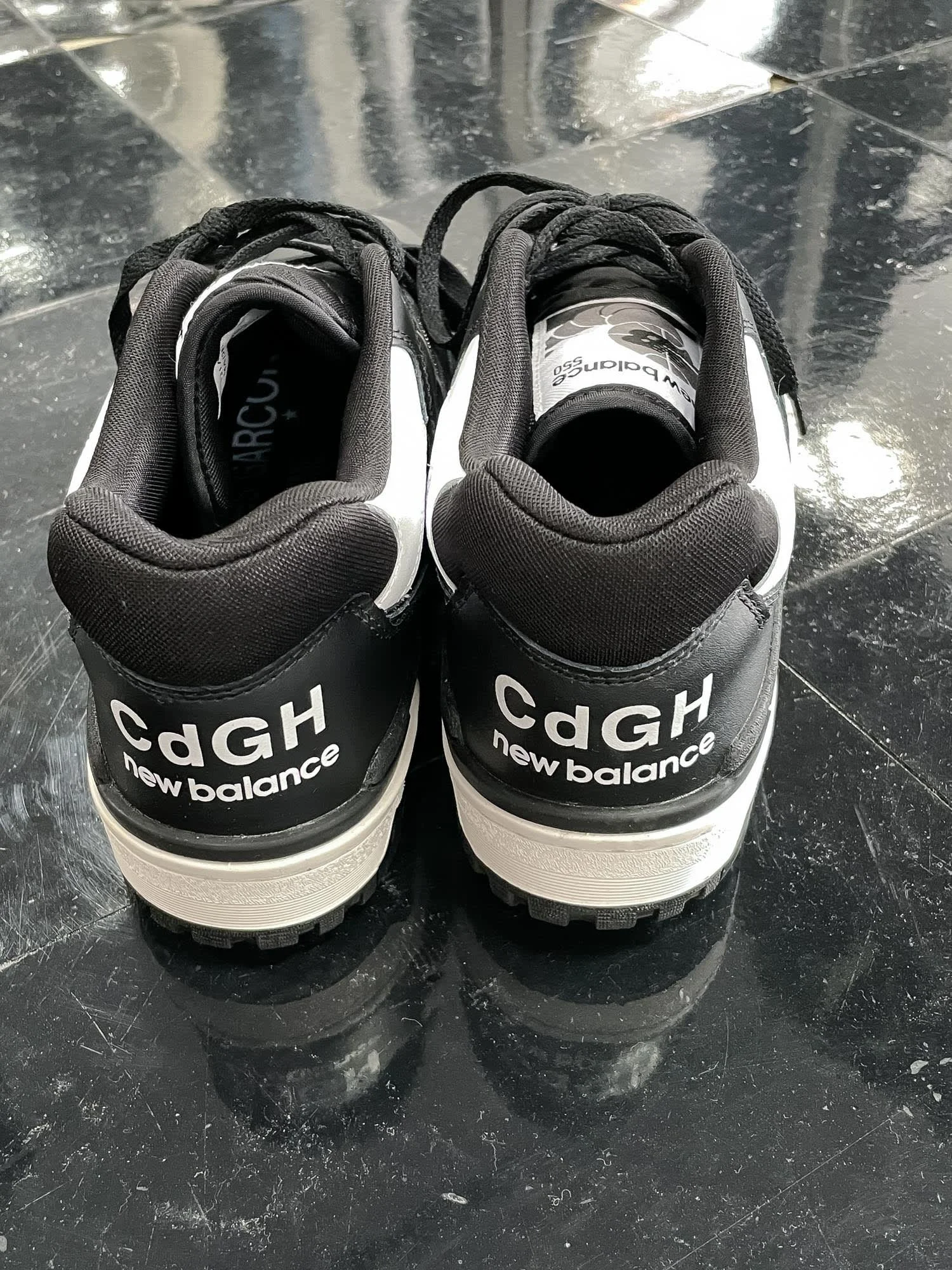 comme-des-garcons-homme-cdgh-new-balance-550-2.jpeg