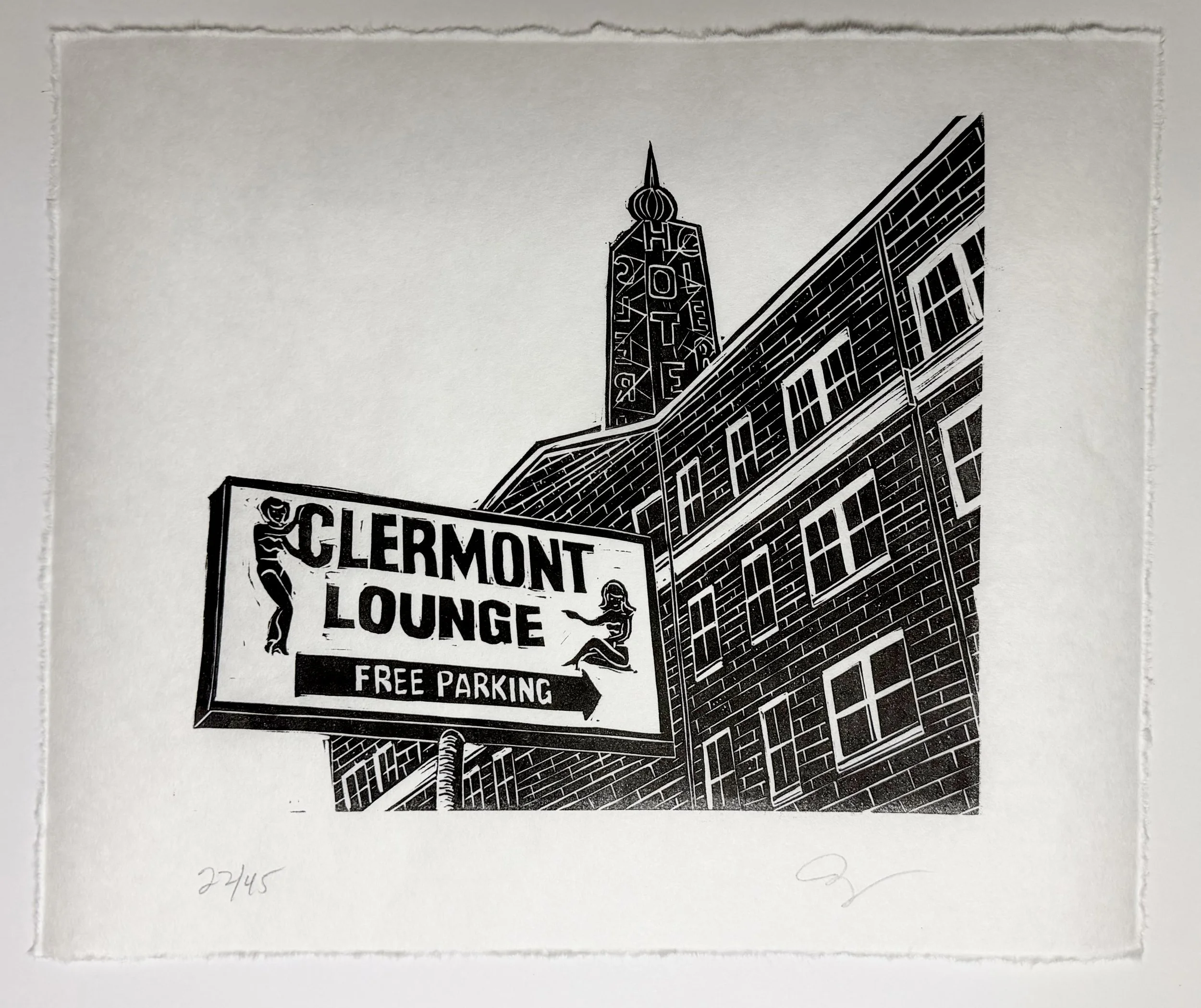 Clermont lounge
