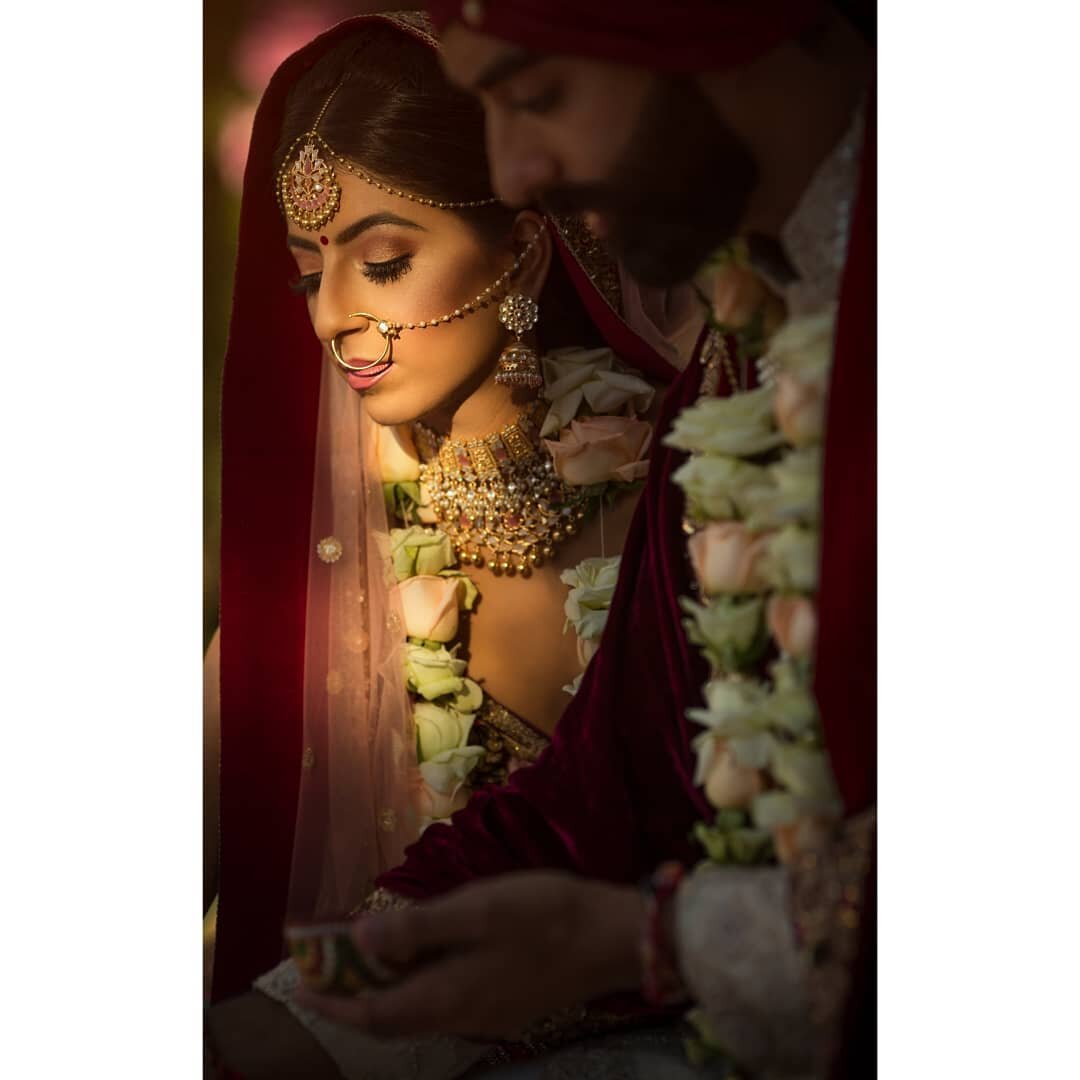 One from @prash_thakker &amp; @ameekak amazing wedding in Morocco. 
A beautiful Hindu ceremony conducted by @kamalpandey1 during sunset, caught the perfect hot spot on the brides flawless face.

Looking forward to sharing the amazing set from this we