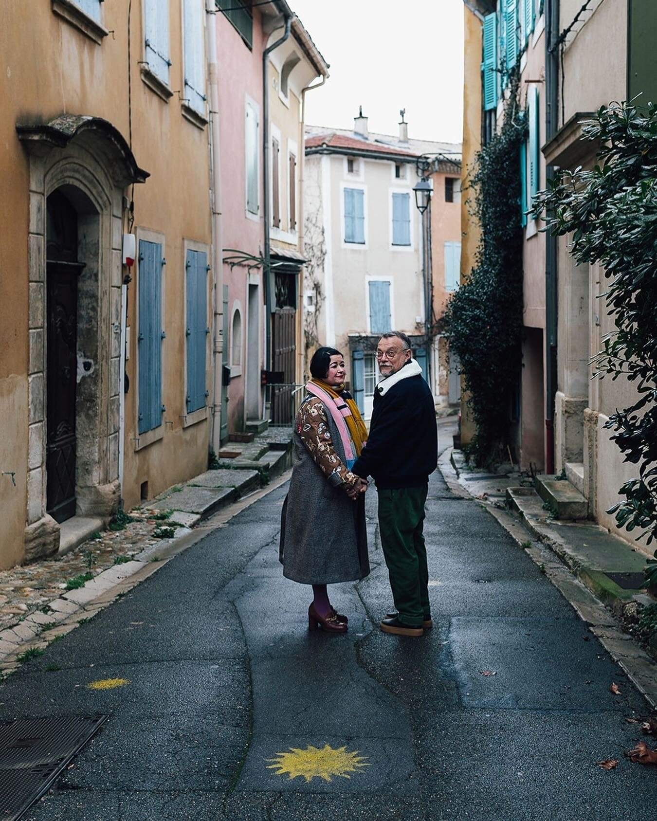 Inside Issue 11
⠀⠀⠀⠀⠀⠀⠀⠀⠀
&laquo; We were the same age &ndash; only three months&rsquo; difference &ndash; but attended different schools. We never knew each other. I feel like we walked through our lives on parallel paths, and then, years later, we 