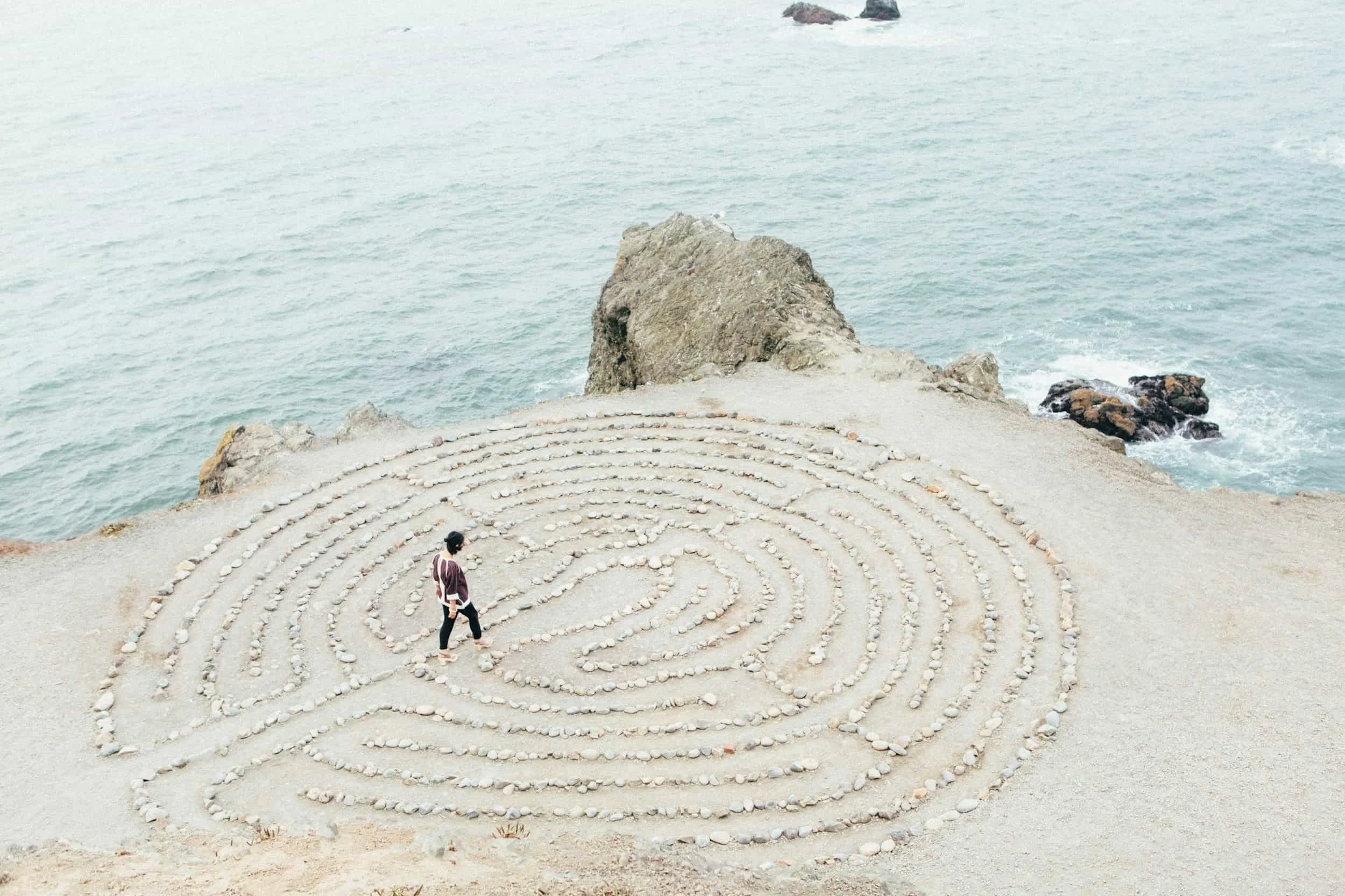 Photo of man navigating a maze, used as a metaphor for ADHD Therapy in Bristol with Avon CBT.