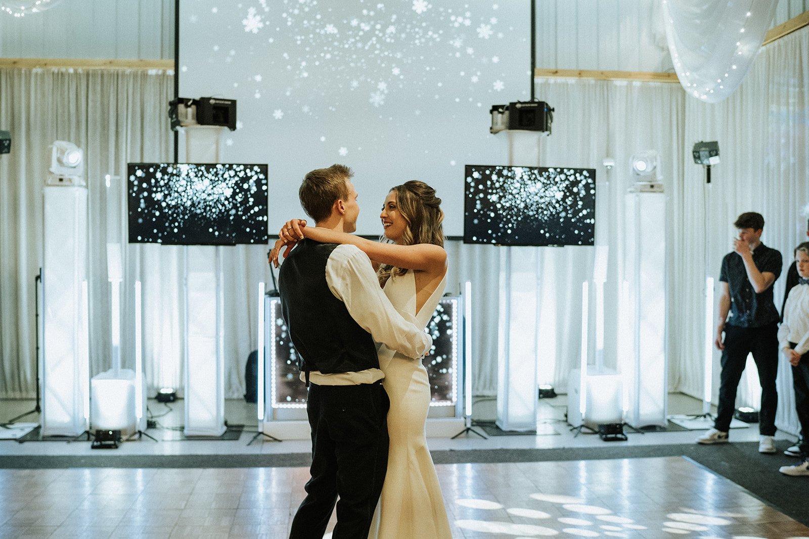 Best Brainerd DJ at Pine Peaks Wedding and Event Center