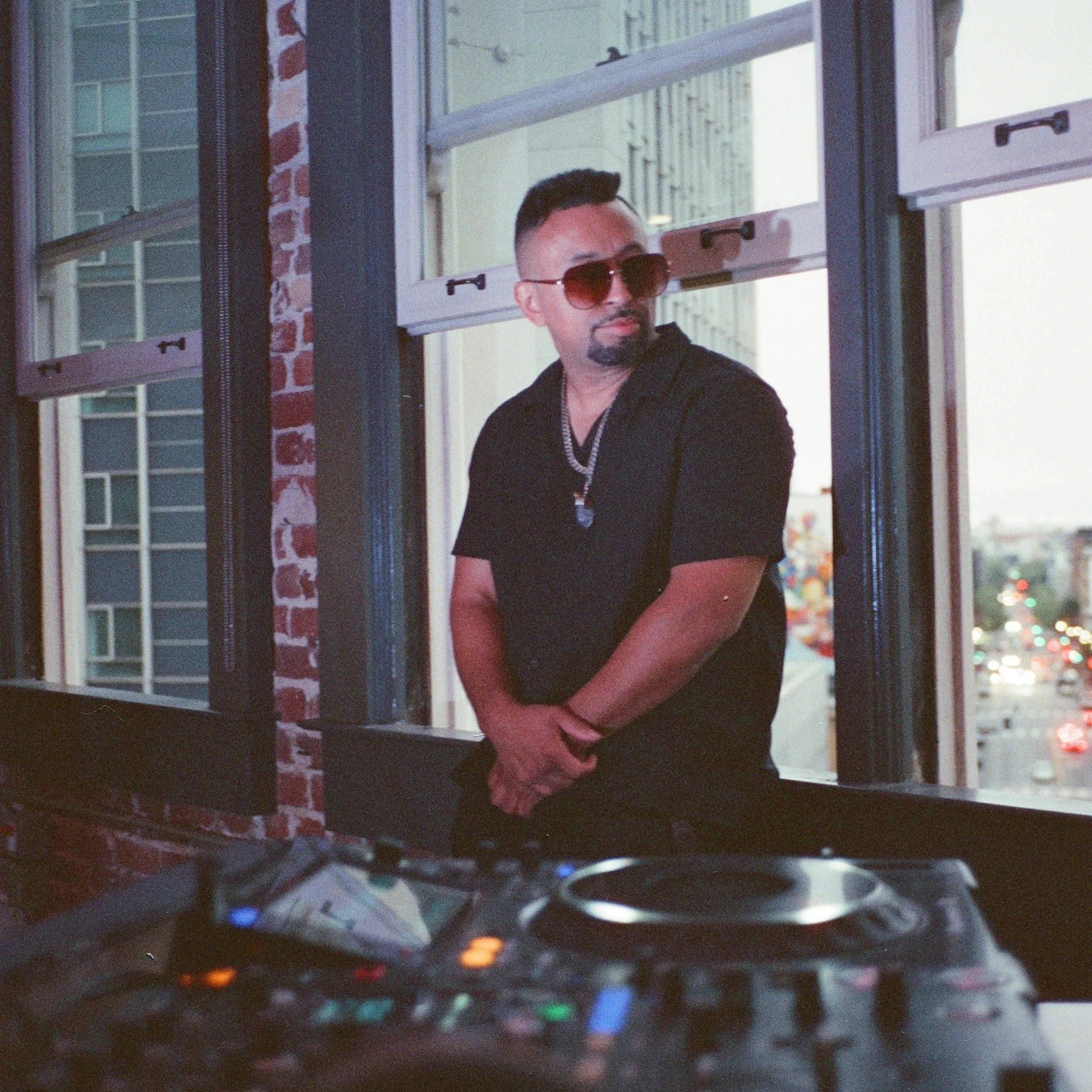 STYLOLIVE | World Massive