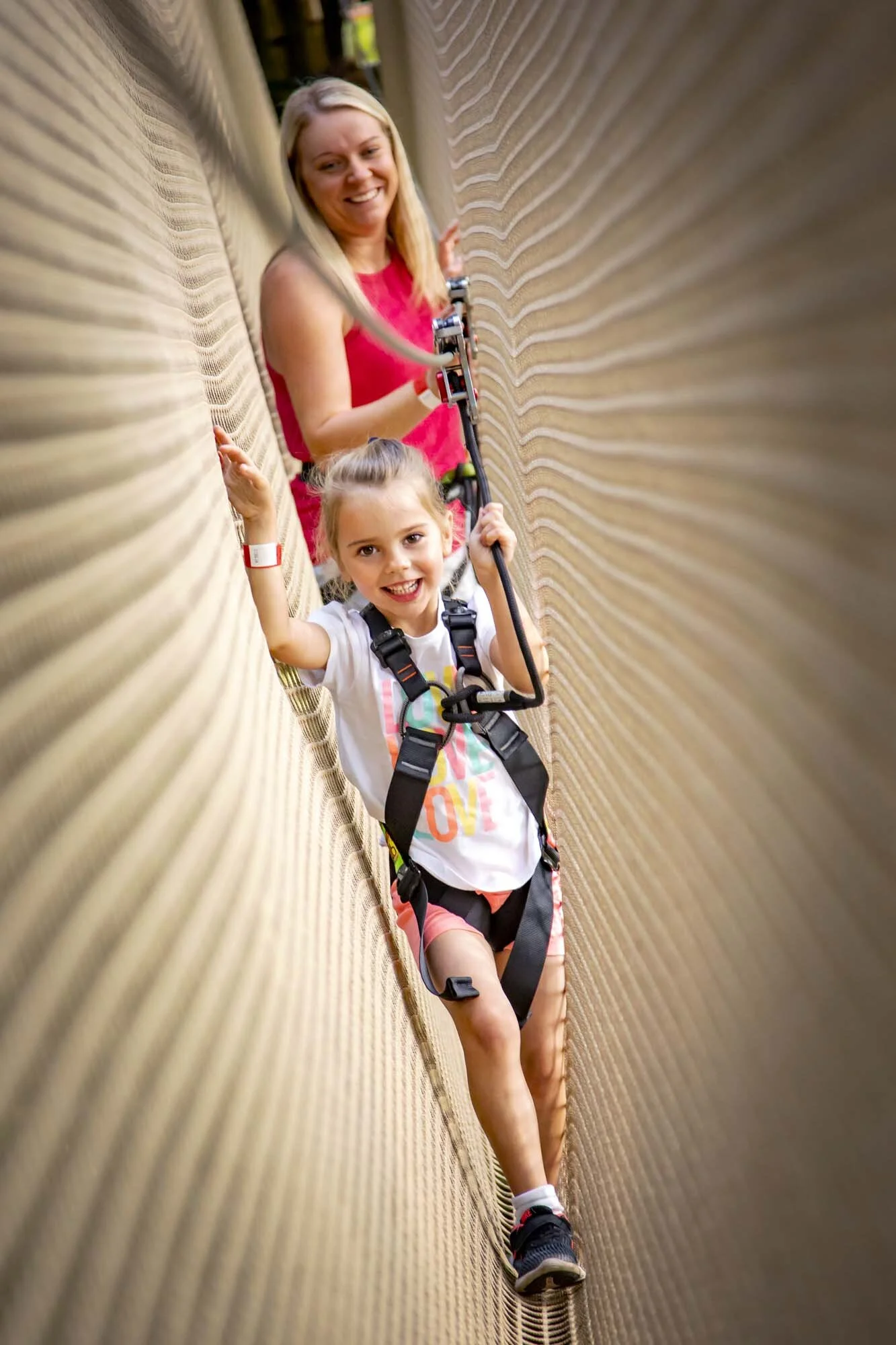 GOAPE021.jpg