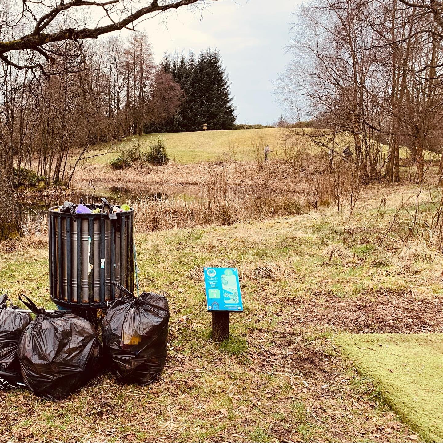 Productive weekend on the course

#discgolf #litterpicking #GIAB #Springburn #park