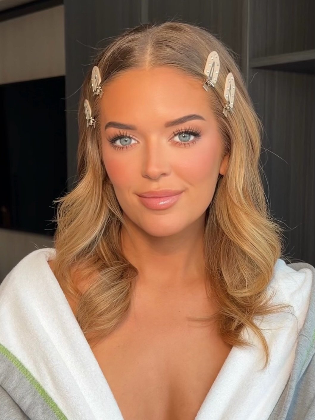 @salleycarson for @chicksintheoffice❤️&zwj;🔥comment GLAM if you want to know what i used on her