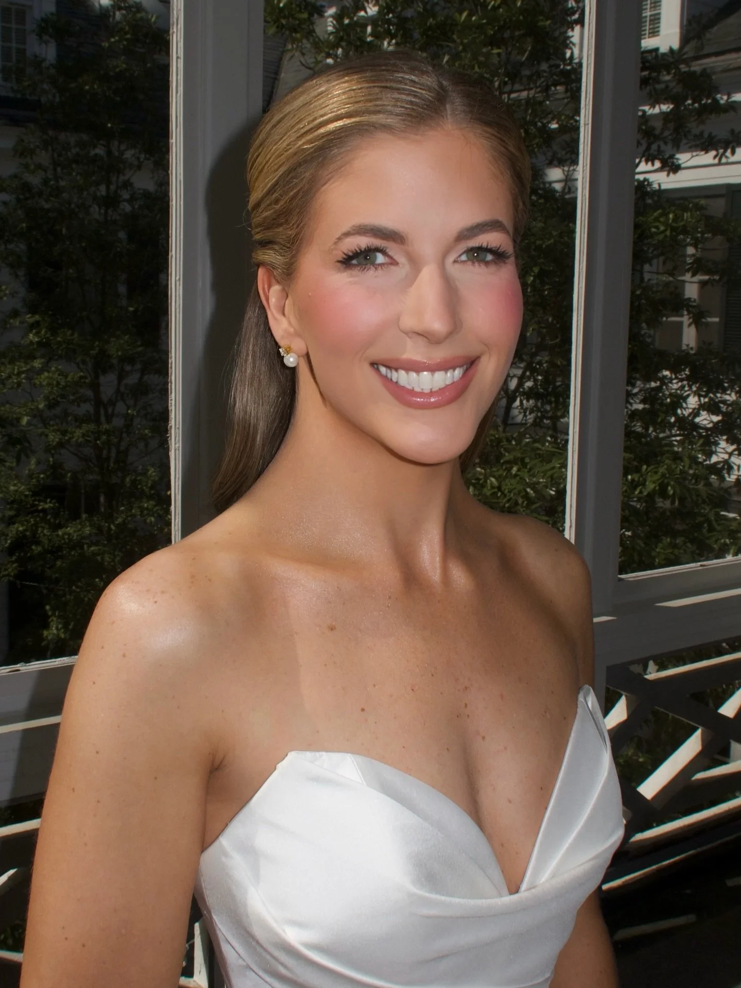 a bridal vision 🤍🕊️☁️ comment BRIDAL if you want me to send you everything i used on gorgeous bride, @poppin.champayne 

makeup &mdash; @makeupbycaitlyn 
hair &mdash; @hairby_nataliya 
tan &mdash; @goldenhourspraytan 
skin &mdash; @skinmuseclt 
gow