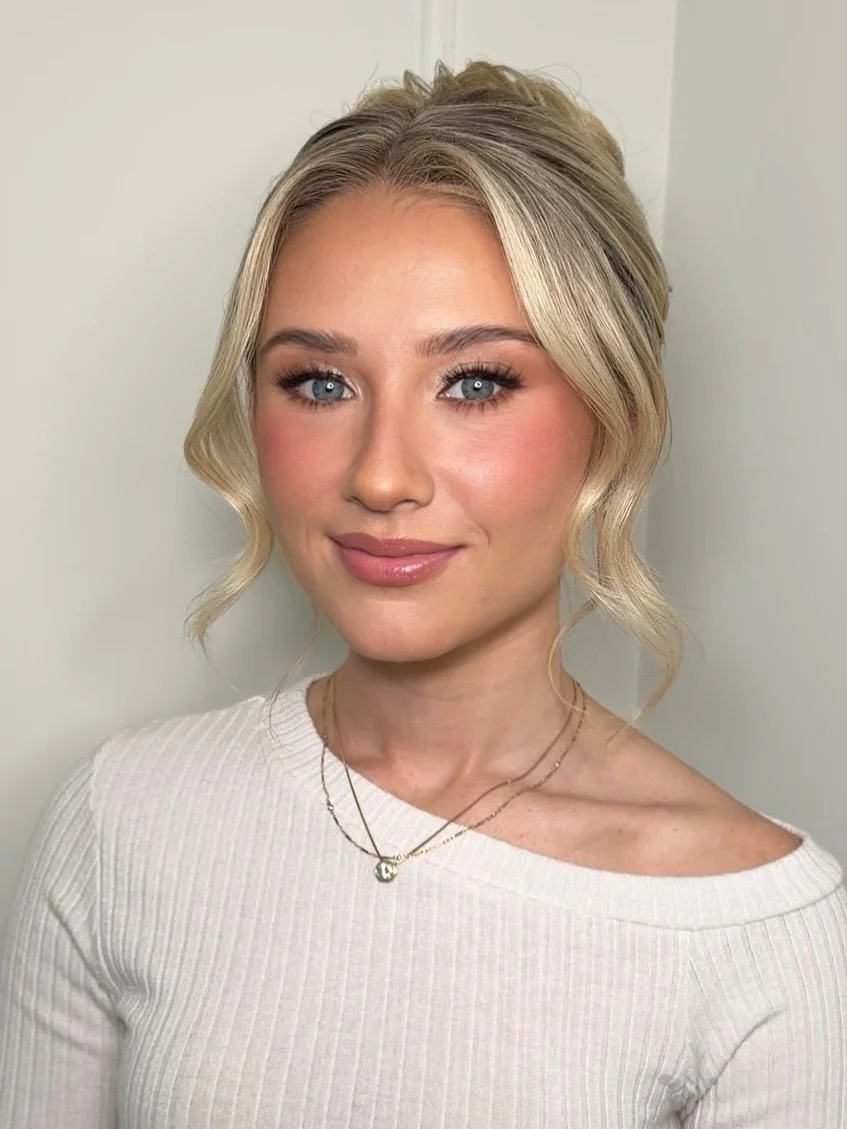 there&rsquo;s been an influx of brunette babes in my makeup chair lately but i&rsquo;ve been craving my blondies, too!!! it&rsquo;s funny how there&rsquo;s phases where i&rsquo;ll have like 20 blonde clients in a row then 20 brunettes - anyone else?
