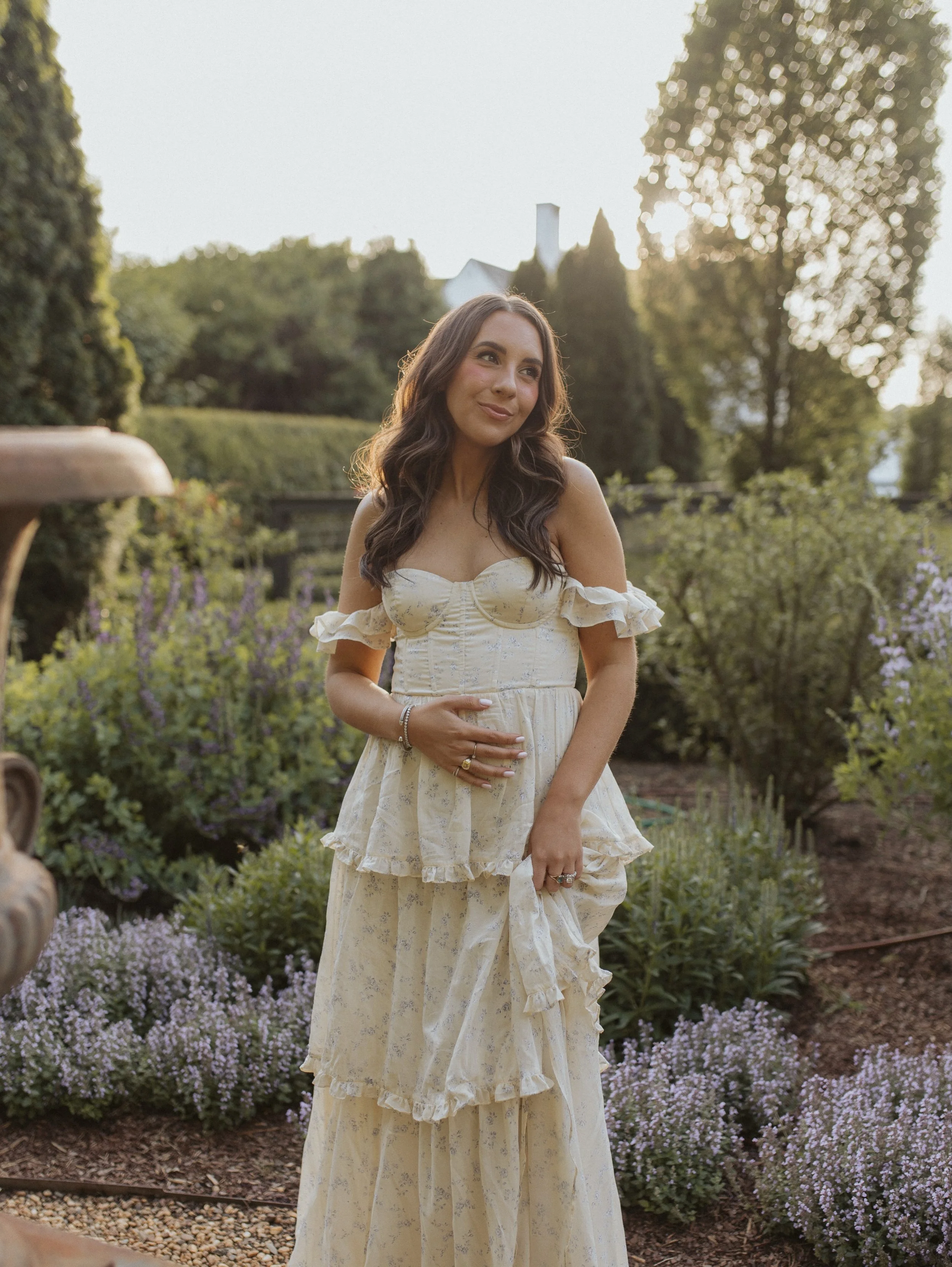 first trimester diaries 📷🎞️🫶 lots of excitement and work combined with lots of nausea, exhaustion, and sickness (and carbs and candy)