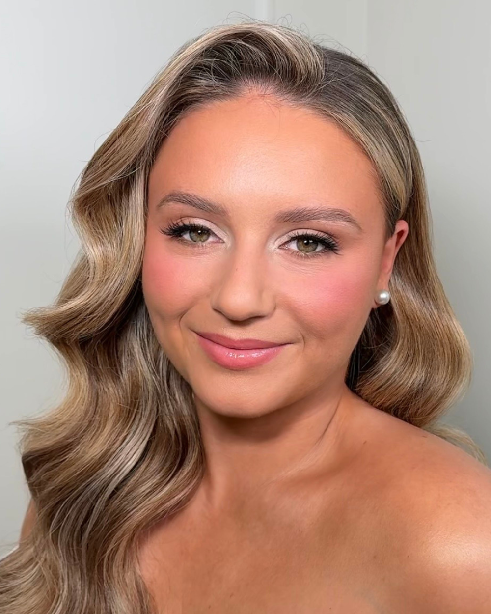 charlotte-wedding-makeup-artist-charlotte-bridal-makeup-artist-17.png