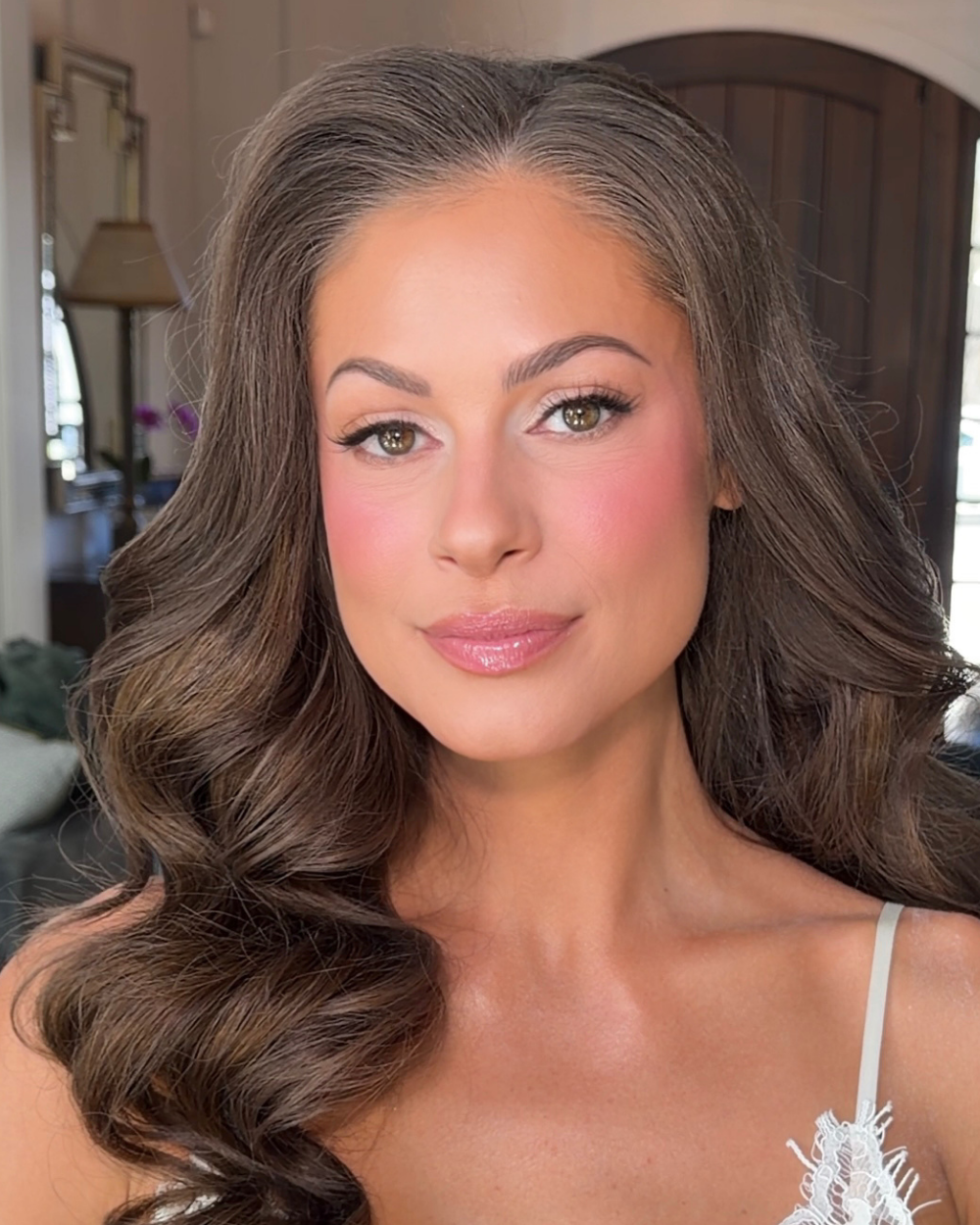 charlotte-wedding-makeup-artist-charlotte-bridal-makeup-artist-5.png