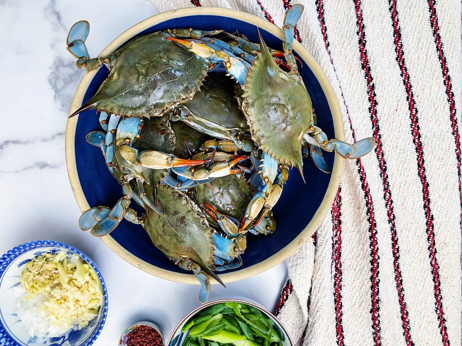 Vietnamese Crab- Satay stir fried crab “cua xao sate” & boiled crab ...